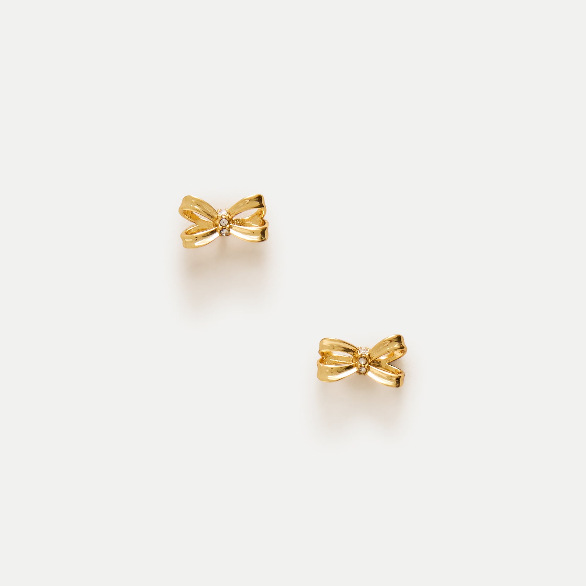Bow stud earrings