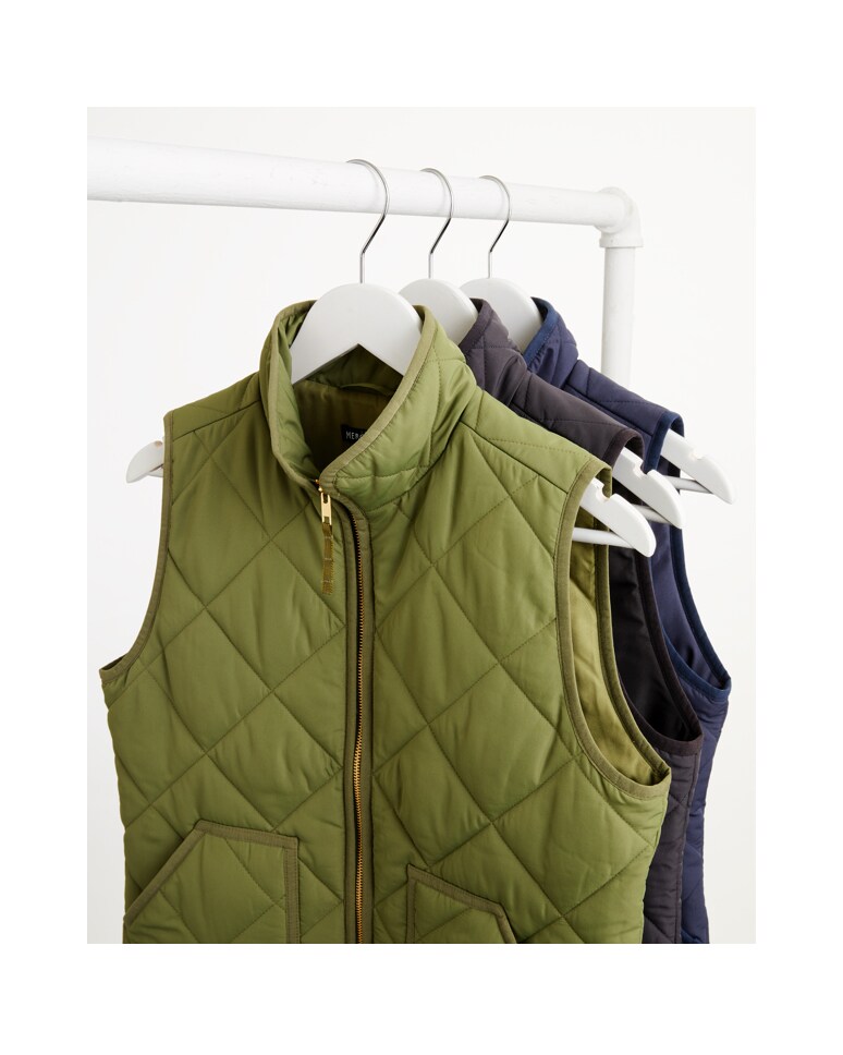 Puffer vests for fall