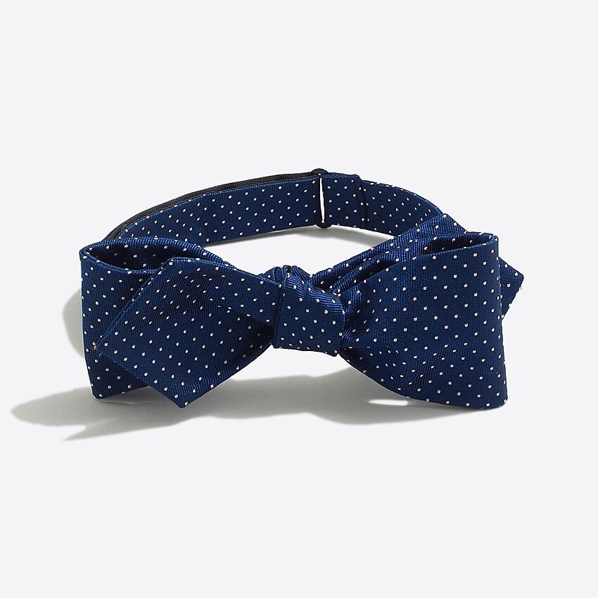 factory: silk dot bow tie for men, right side, view zoomed