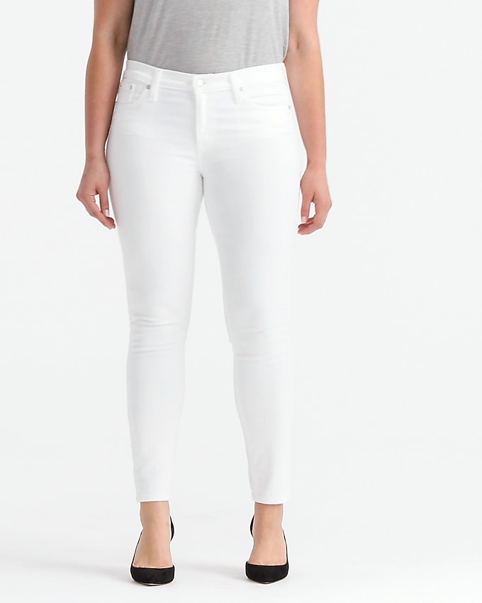 8" toothpick jean in white