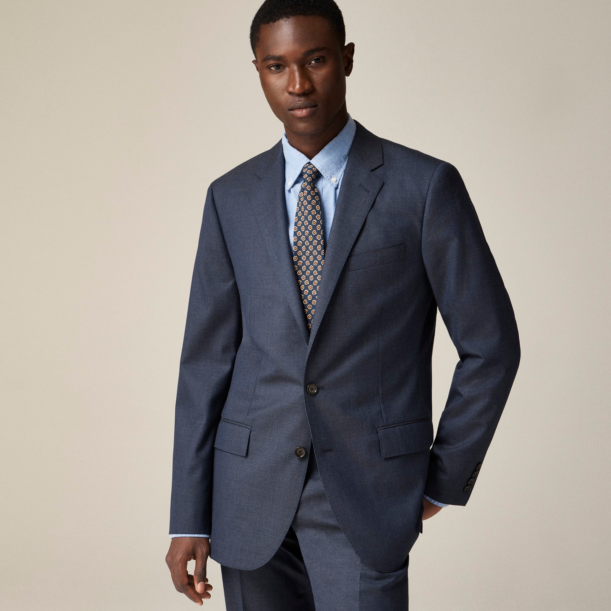 Ludlow Slim-fit suit jacket in Italian wool