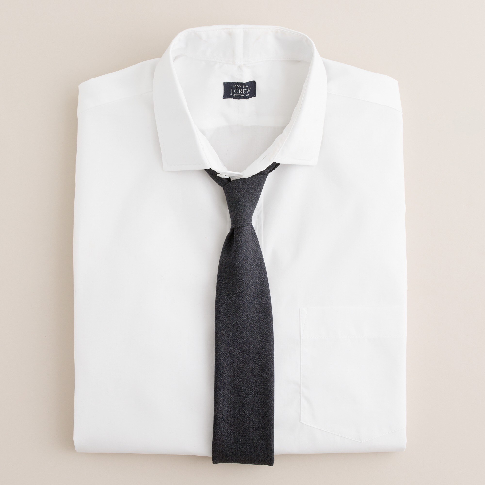 white spread collar dress shirt