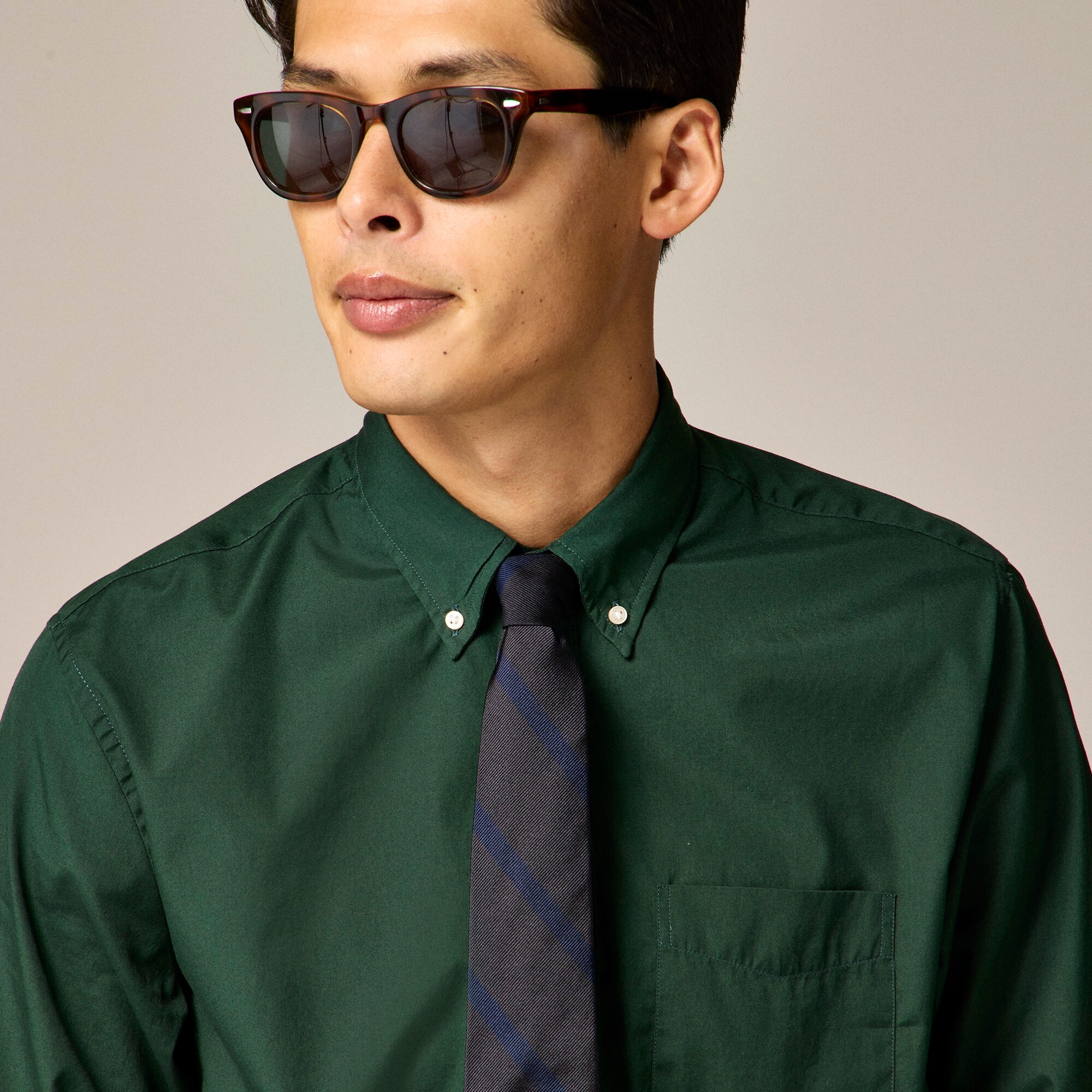 English silk tie in diagonal stripe