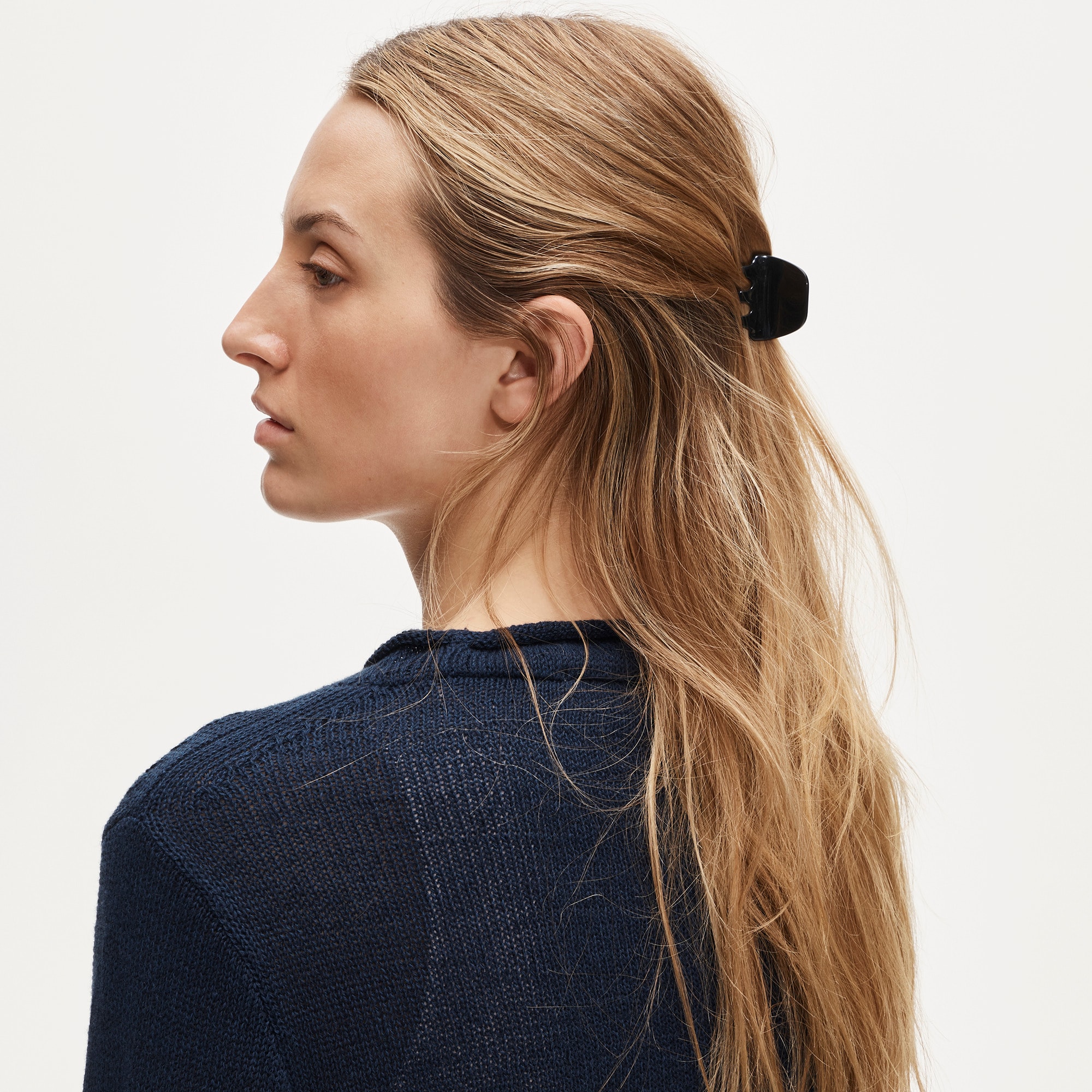Classic hair clip in Italian tortoise