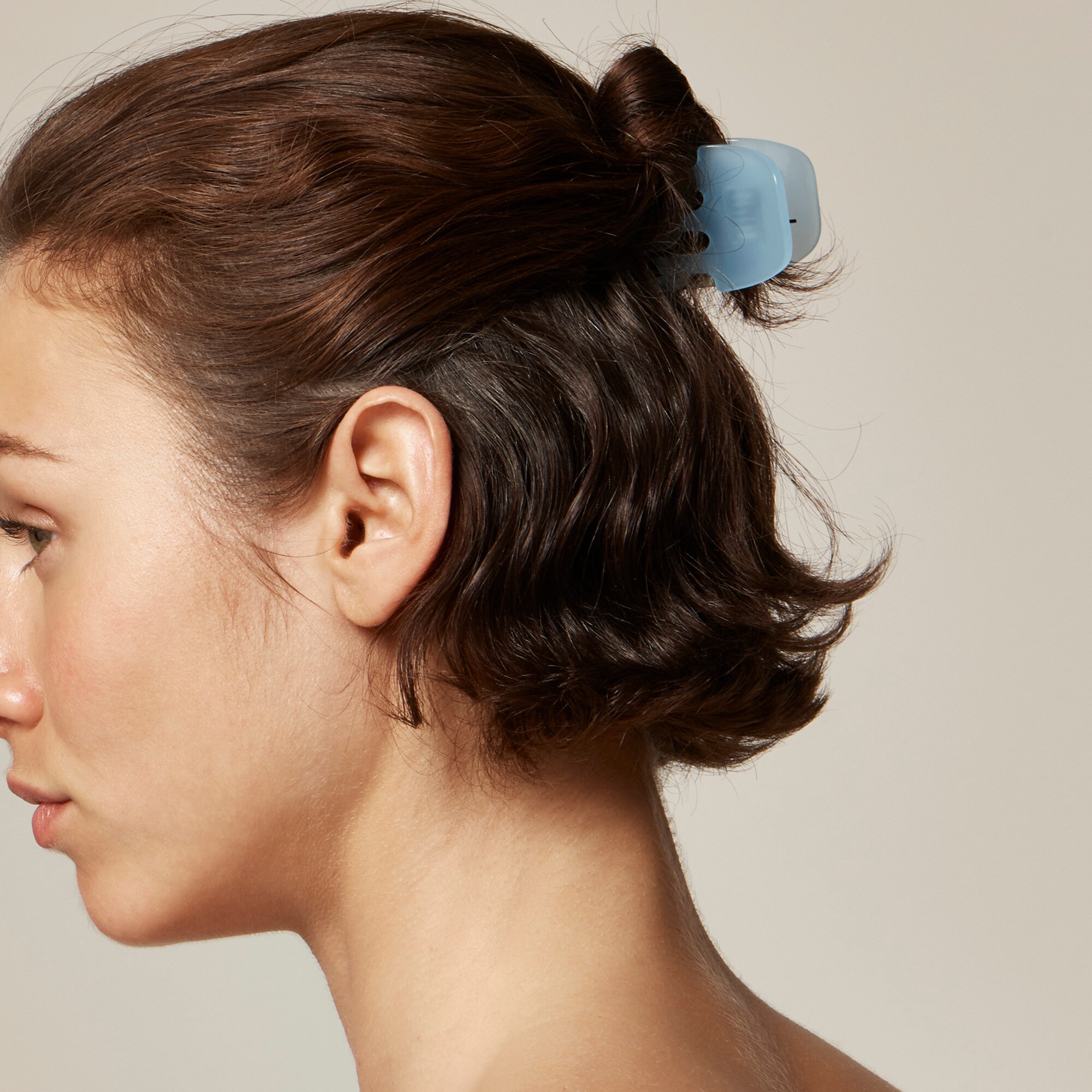  Classic hair clip in Italian tortoise