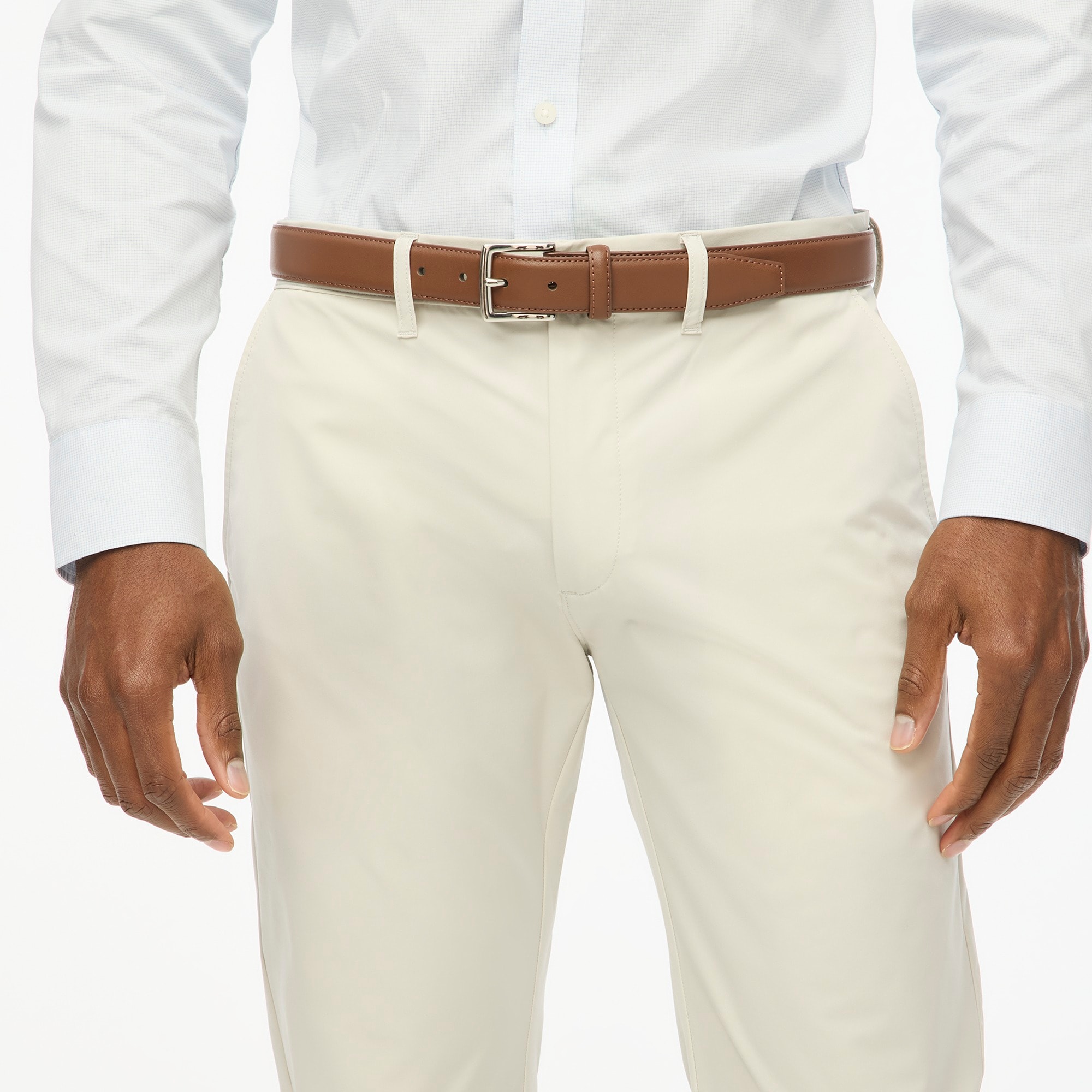 Slim-fit tech pant