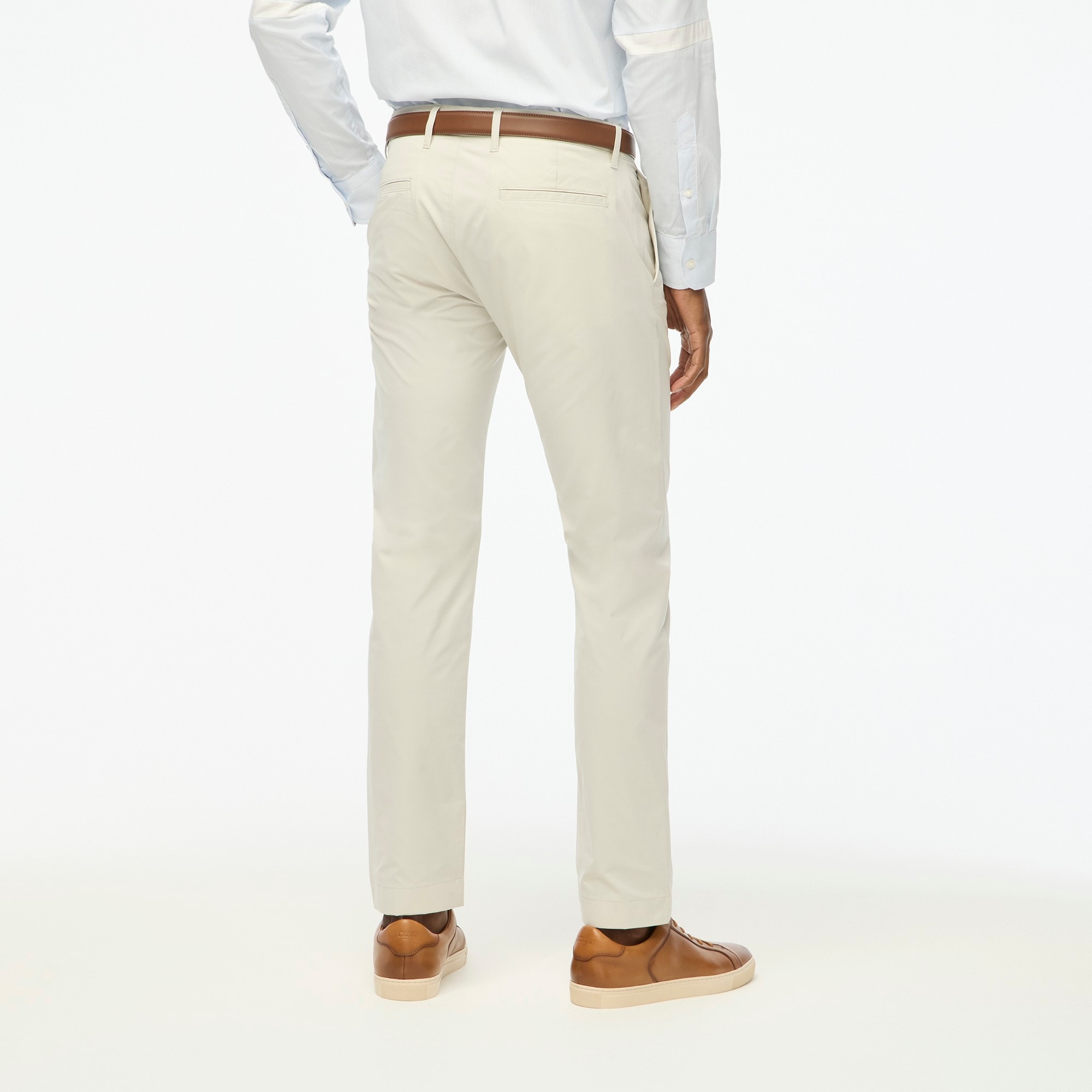 Slim-fit tech pant