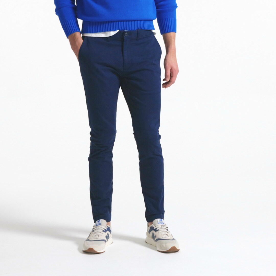 250 skinny-fit pant in stretch chino