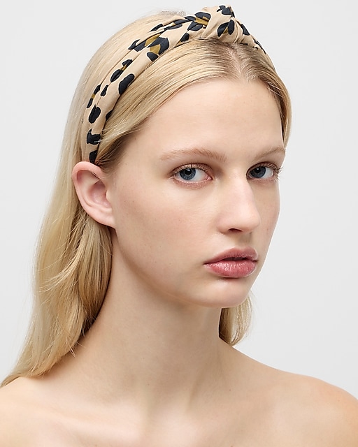  Knot headband in leopard