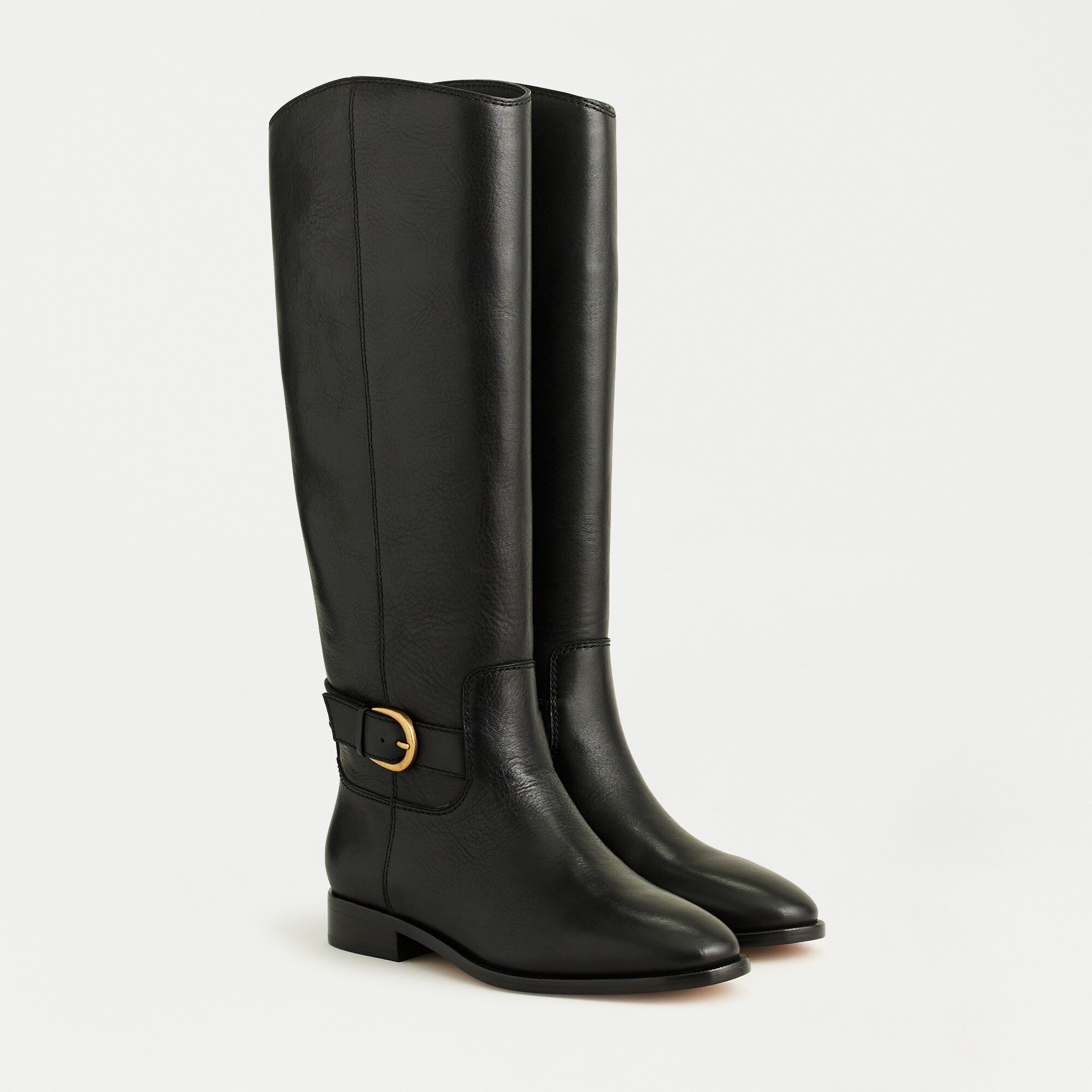 Classic leather riding boots with buckle
