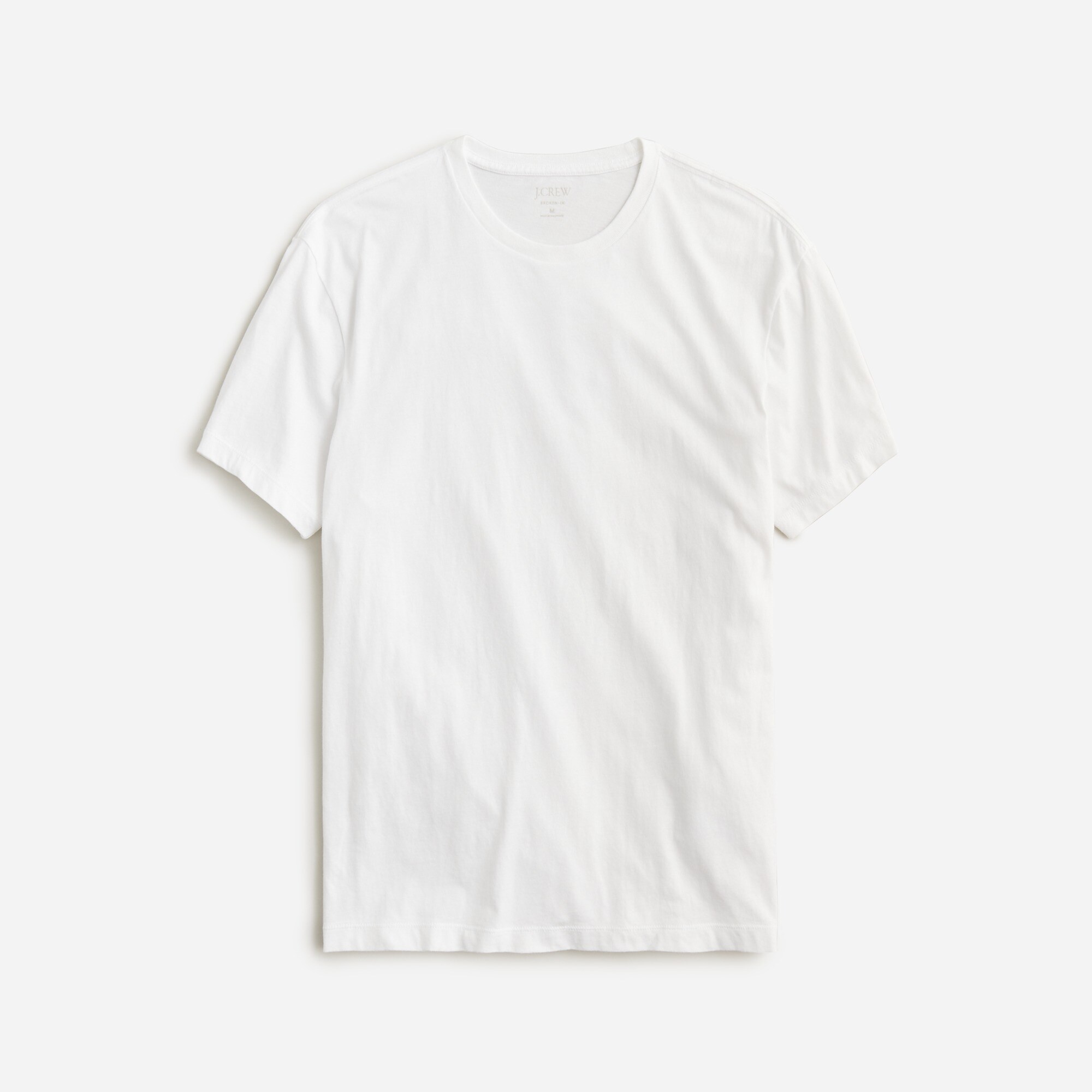  Broken-in short-sleeve T-shirt