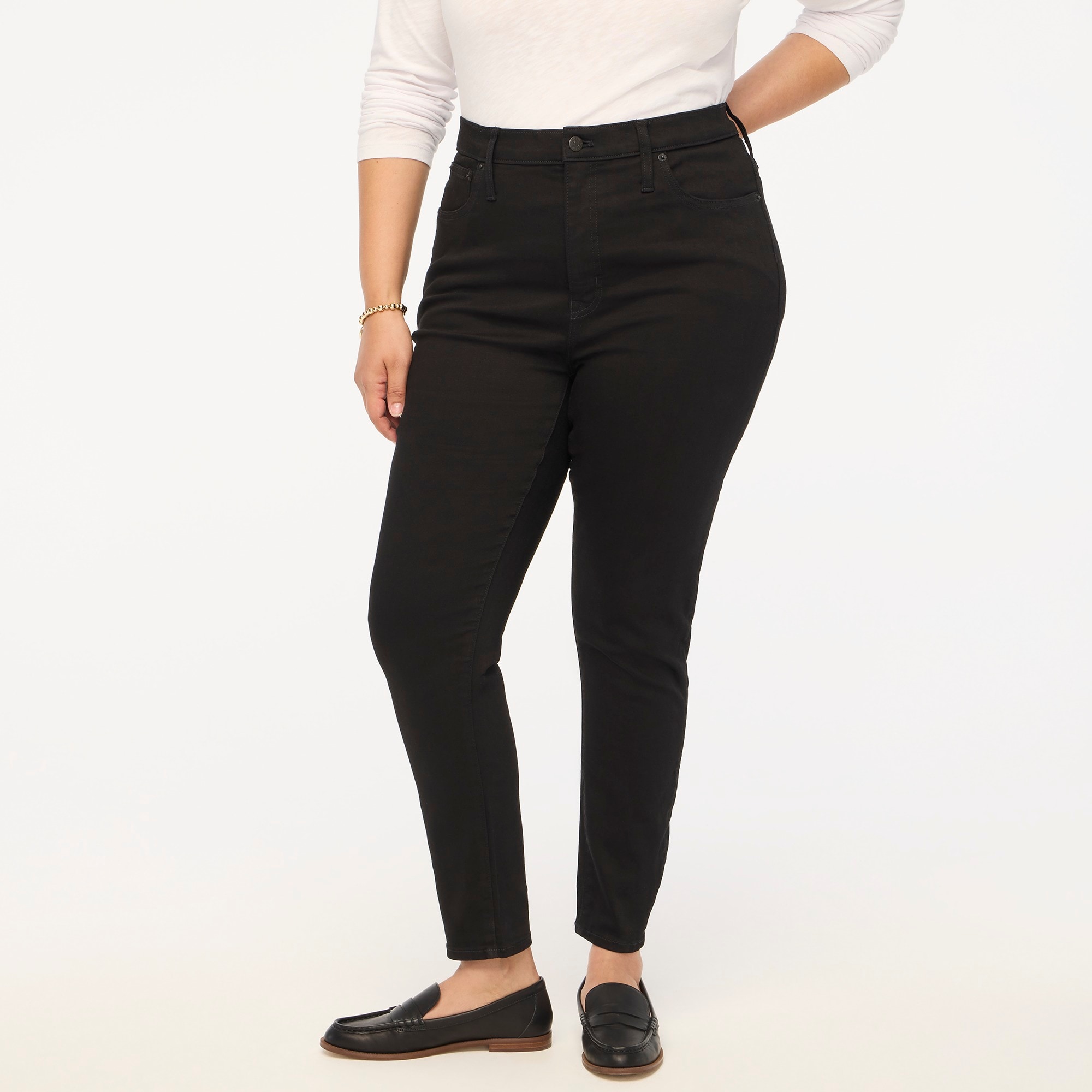 9" mid-rise black skinny jean in signature stretch