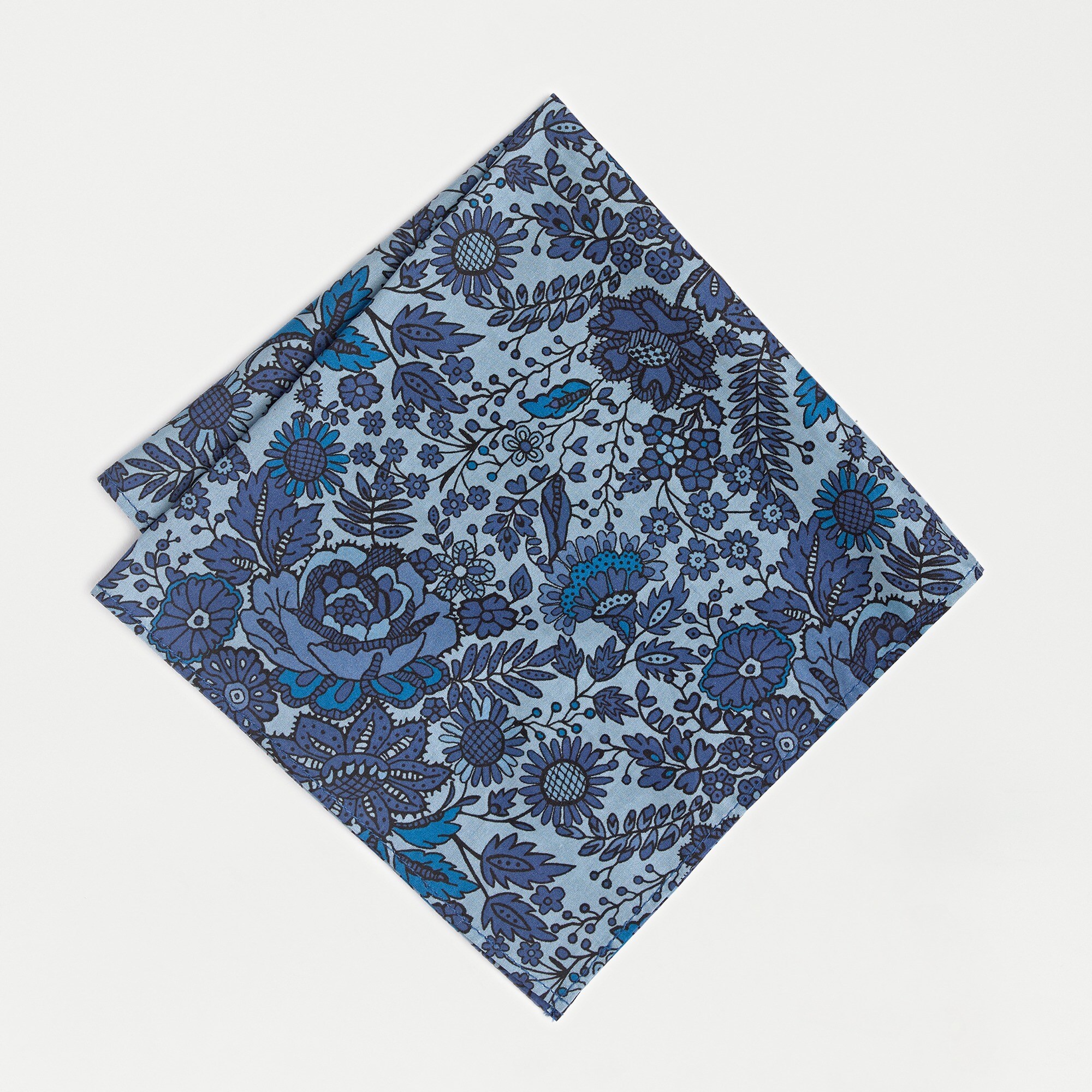 Pocket square in Liberty® Nottingham print