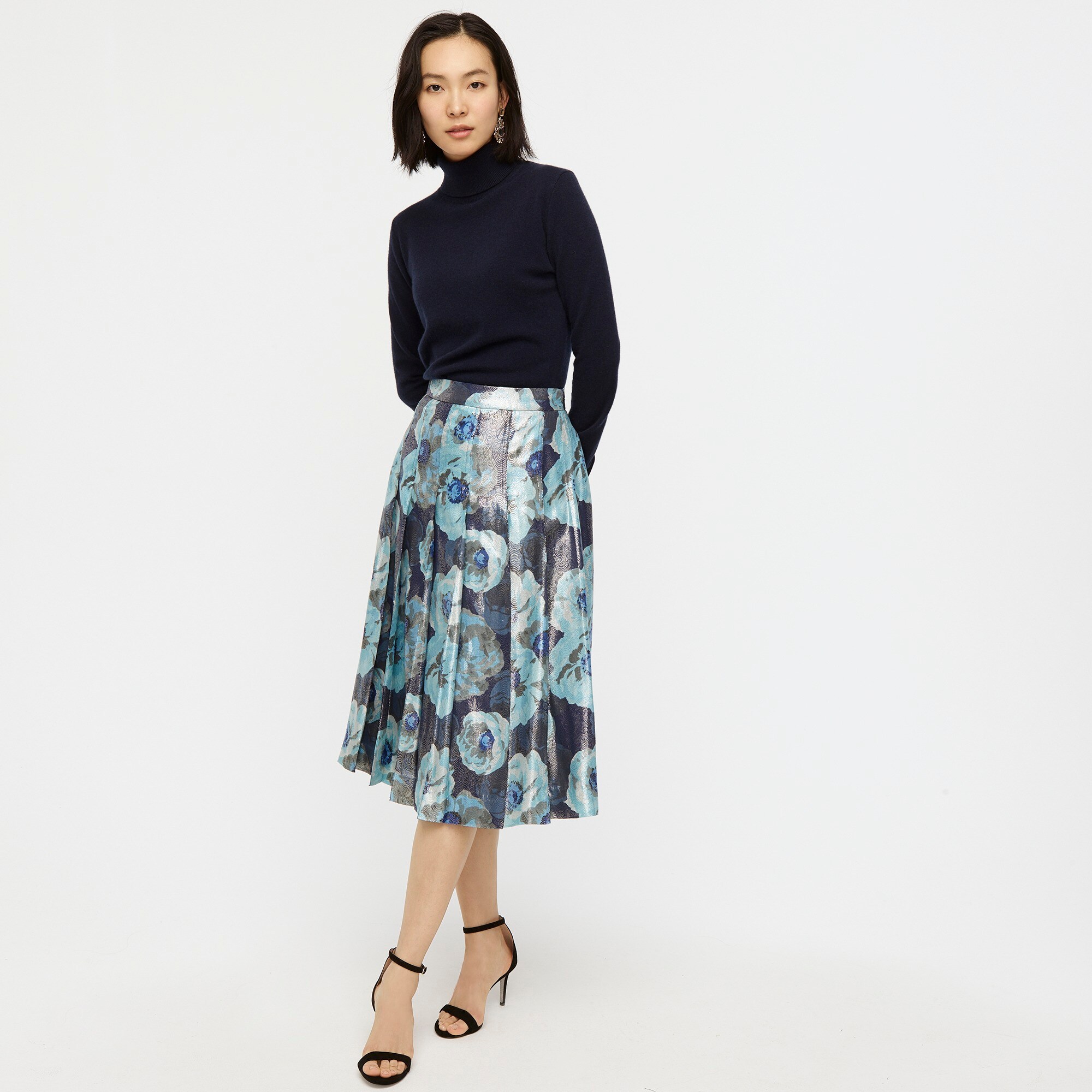 floral print skirt