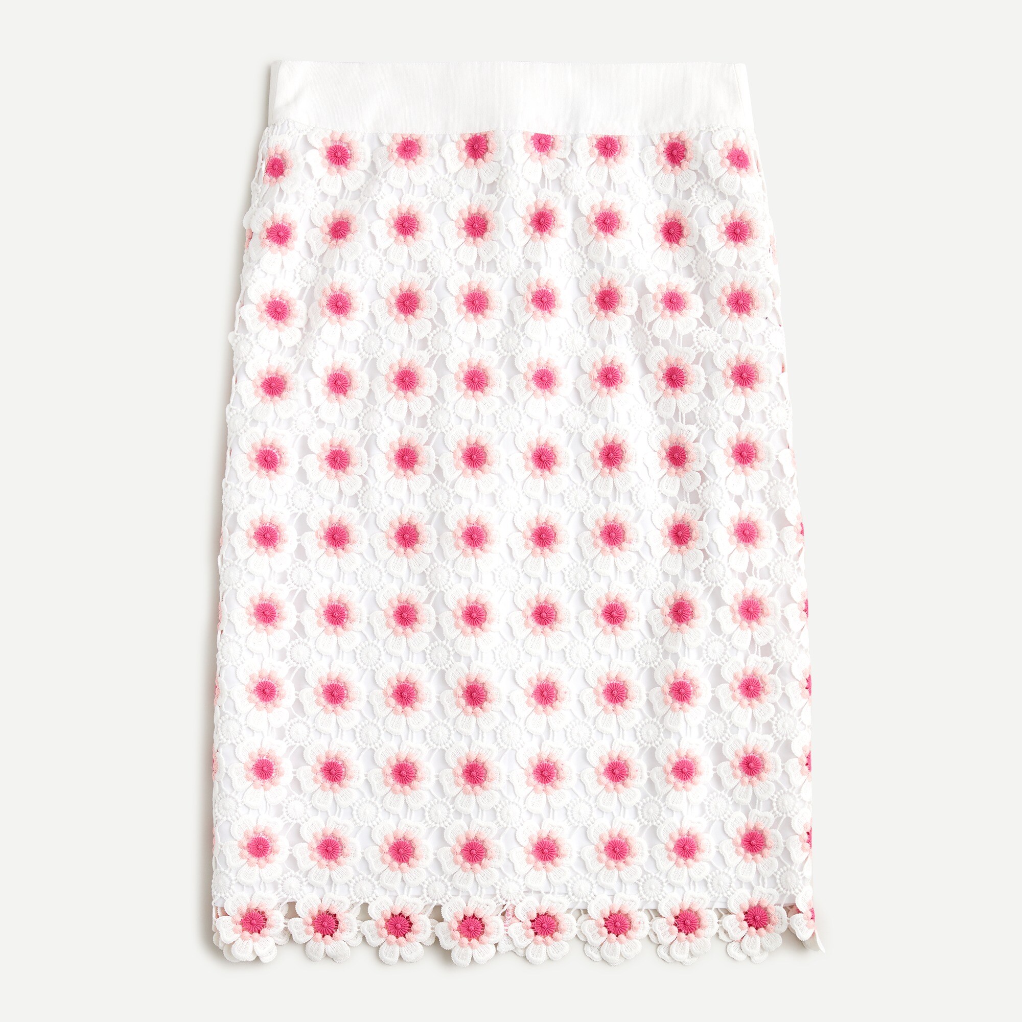 Pencil skirt in floral crochet