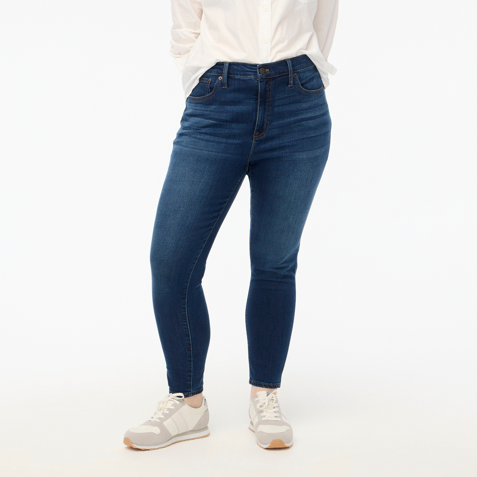 9" mid-rise skinny jean in signature stretch