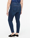 9&quot; mid-rise skinny jean in signature stretch