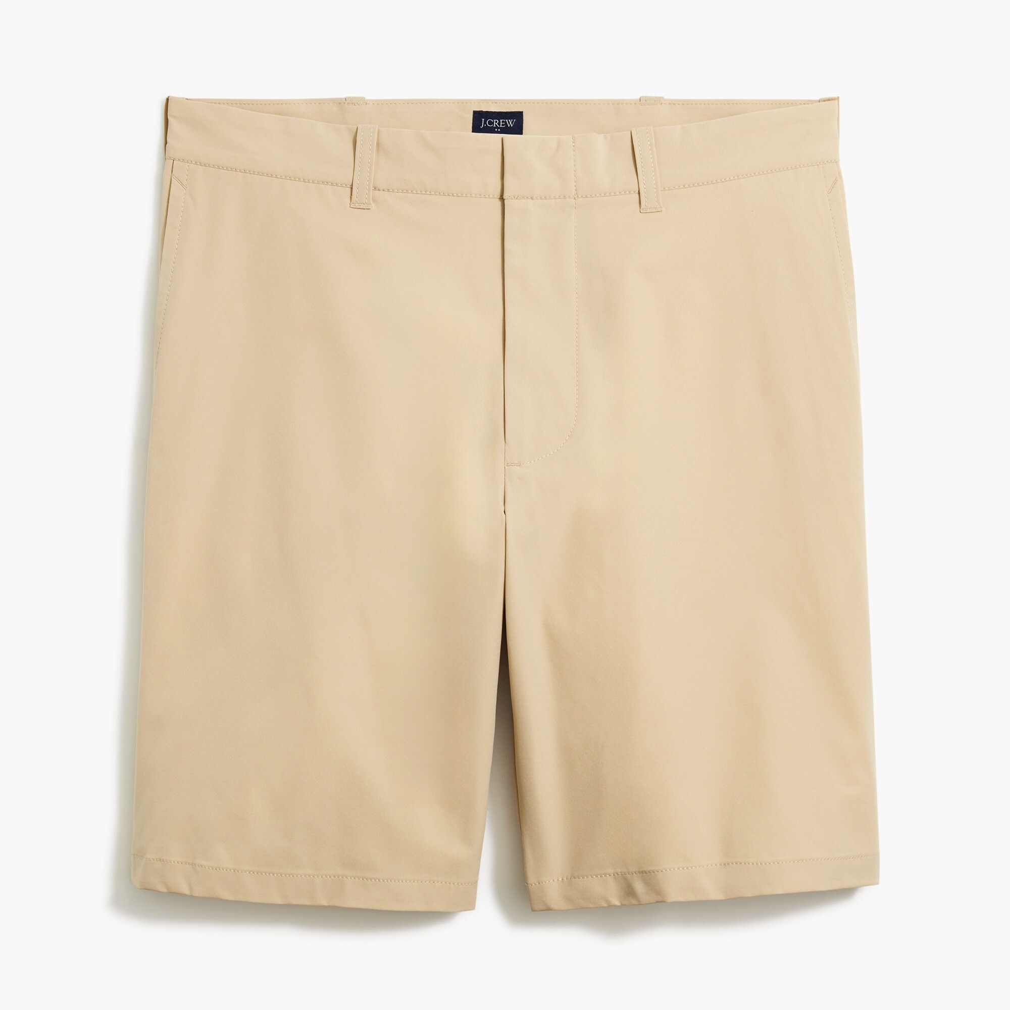 9" tech short