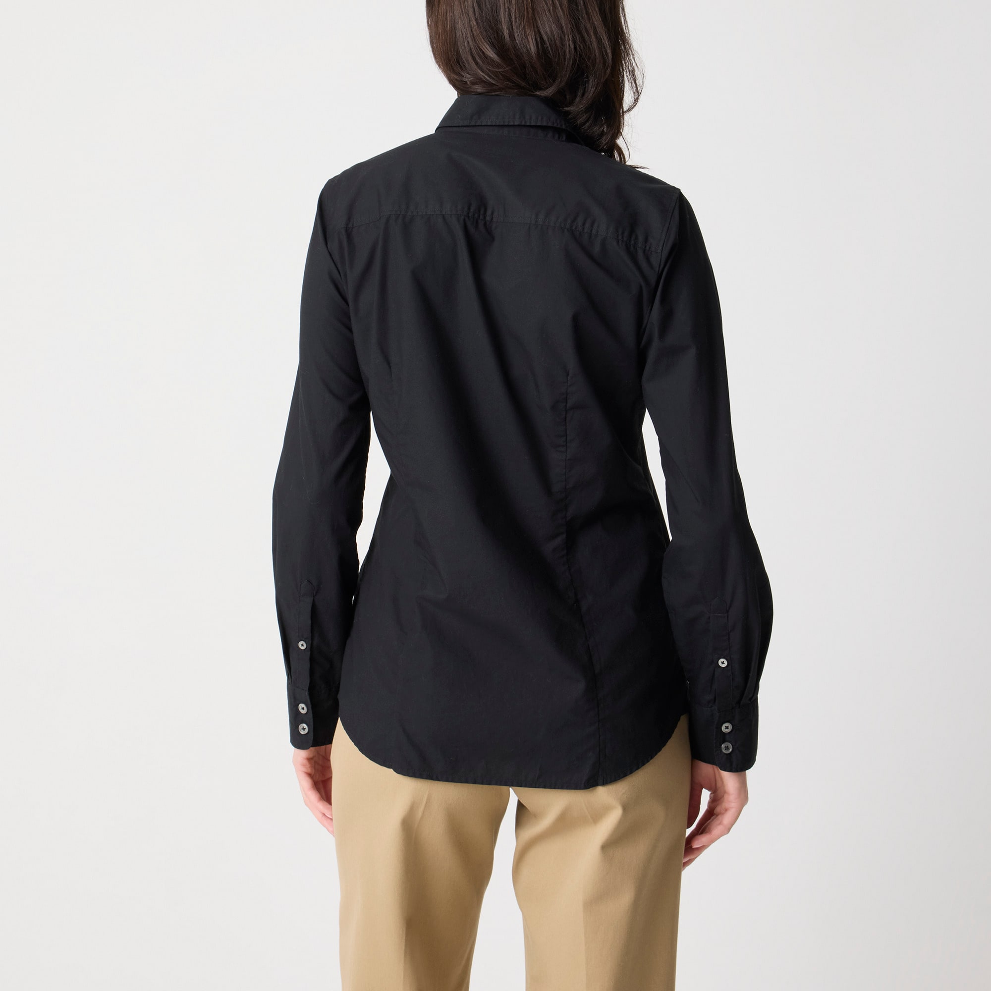 Button-up cotton poplin shirt in signature fit