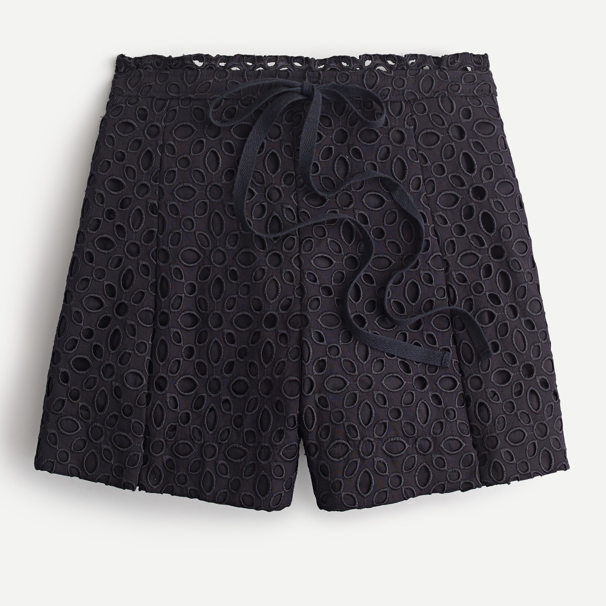 Tie-waist short in embroidered eyelet