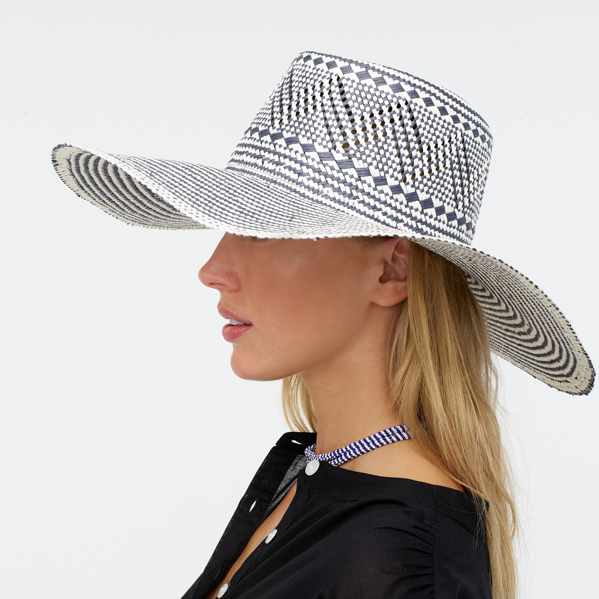 super wide brim hat
