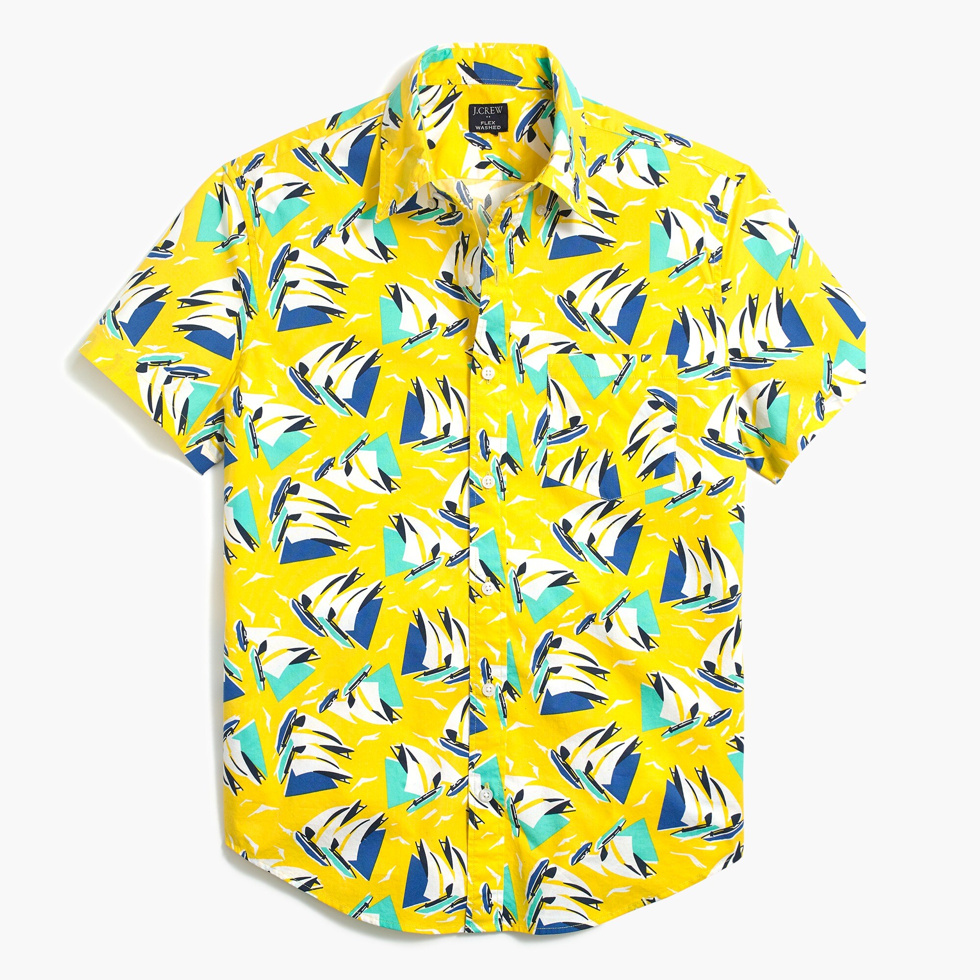 Short-sleeve sailboat-print slim casual shirt