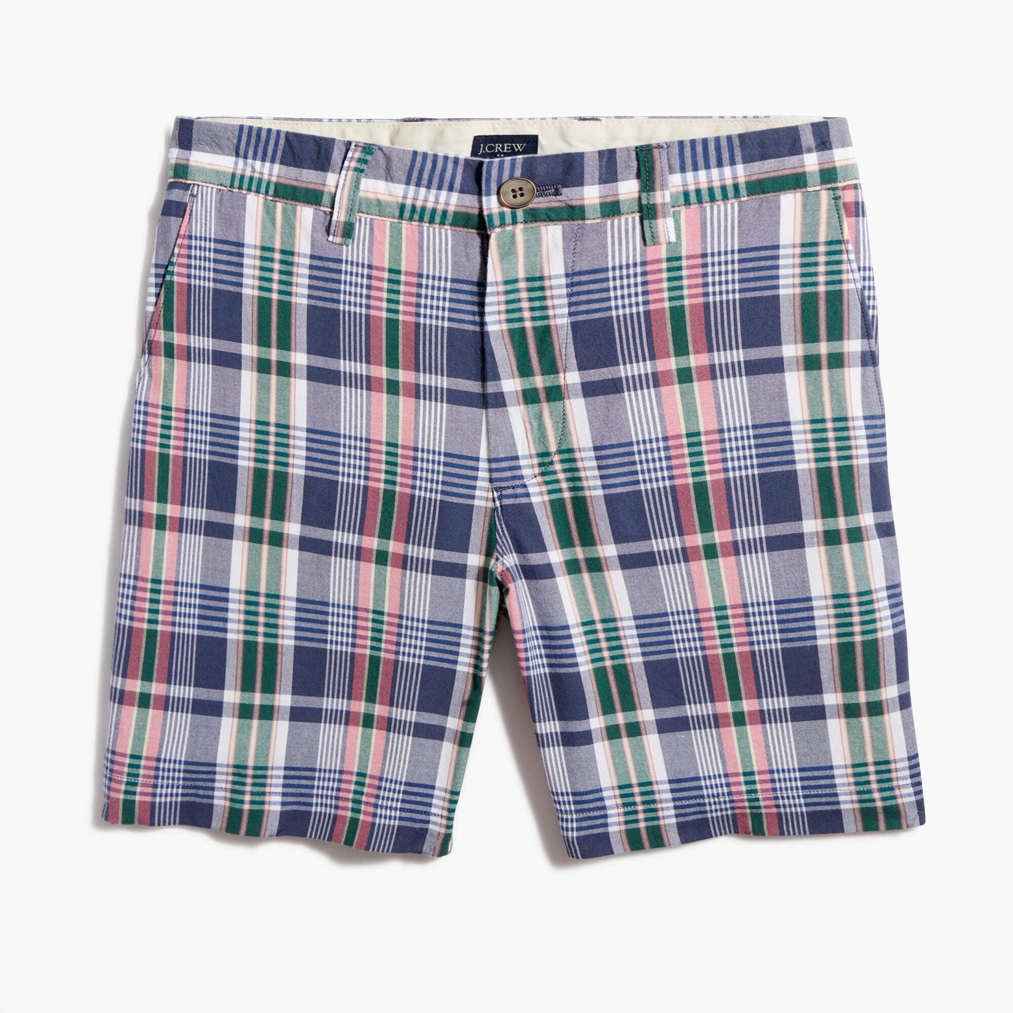 7" short in plaid