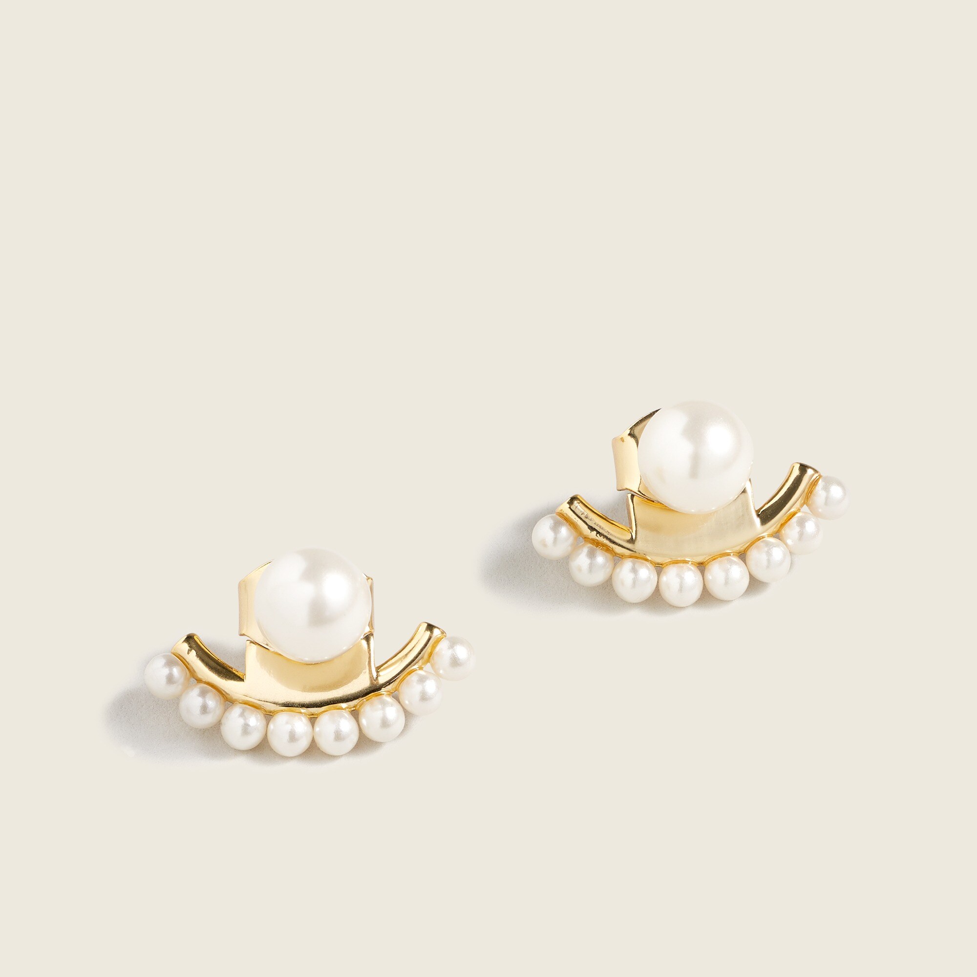 Multi-pearl ear jacket