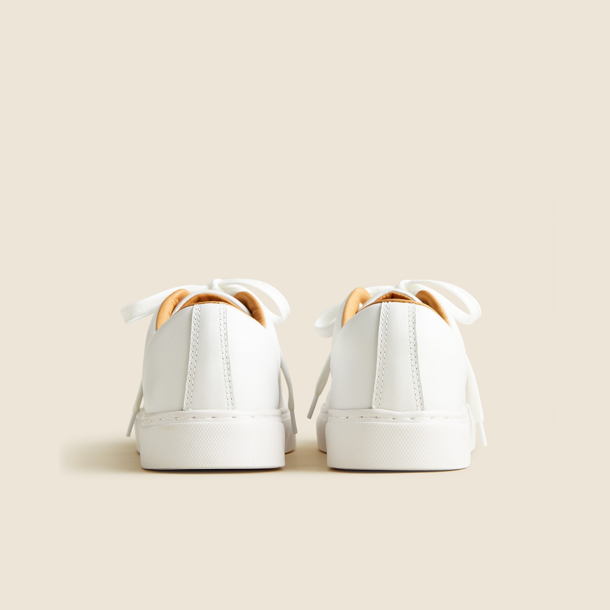 Court sneakers in leather