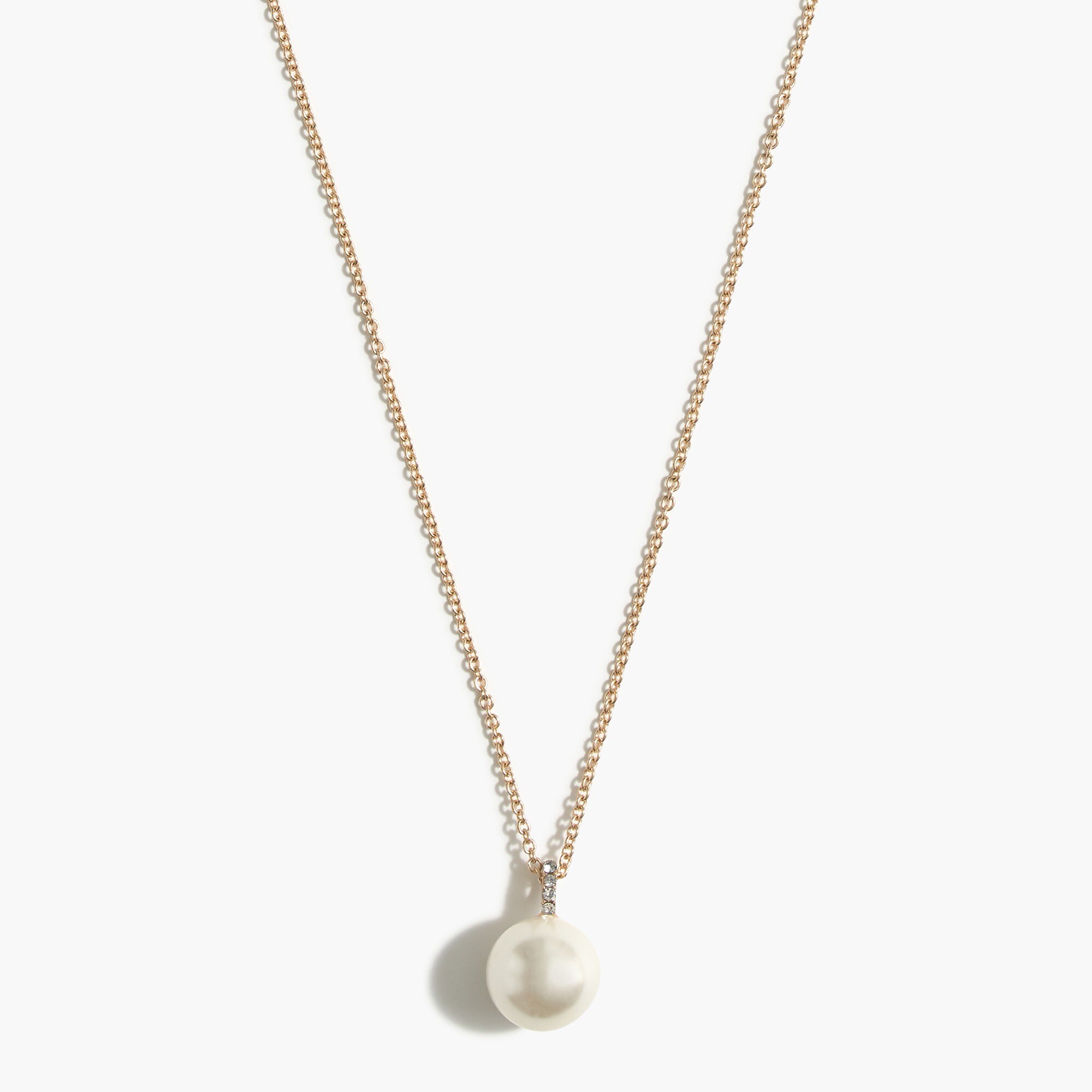Pearl charm pendant necklace