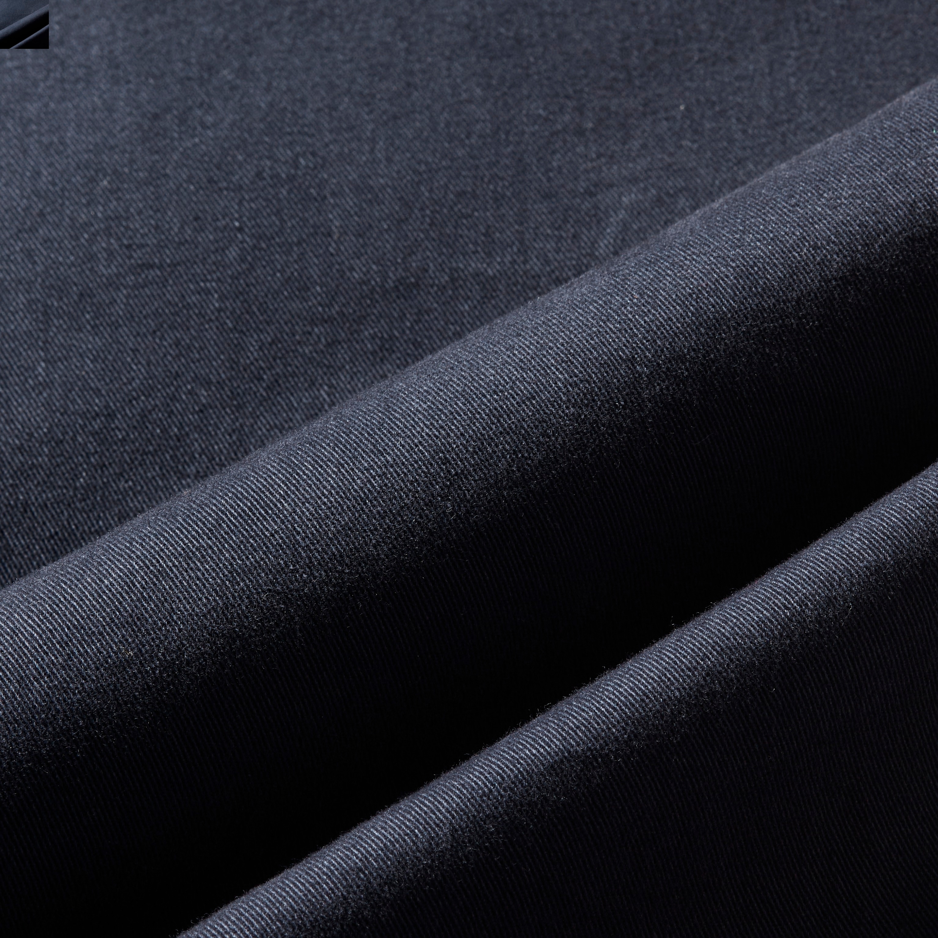 484 Slim-fit stretch chino pant