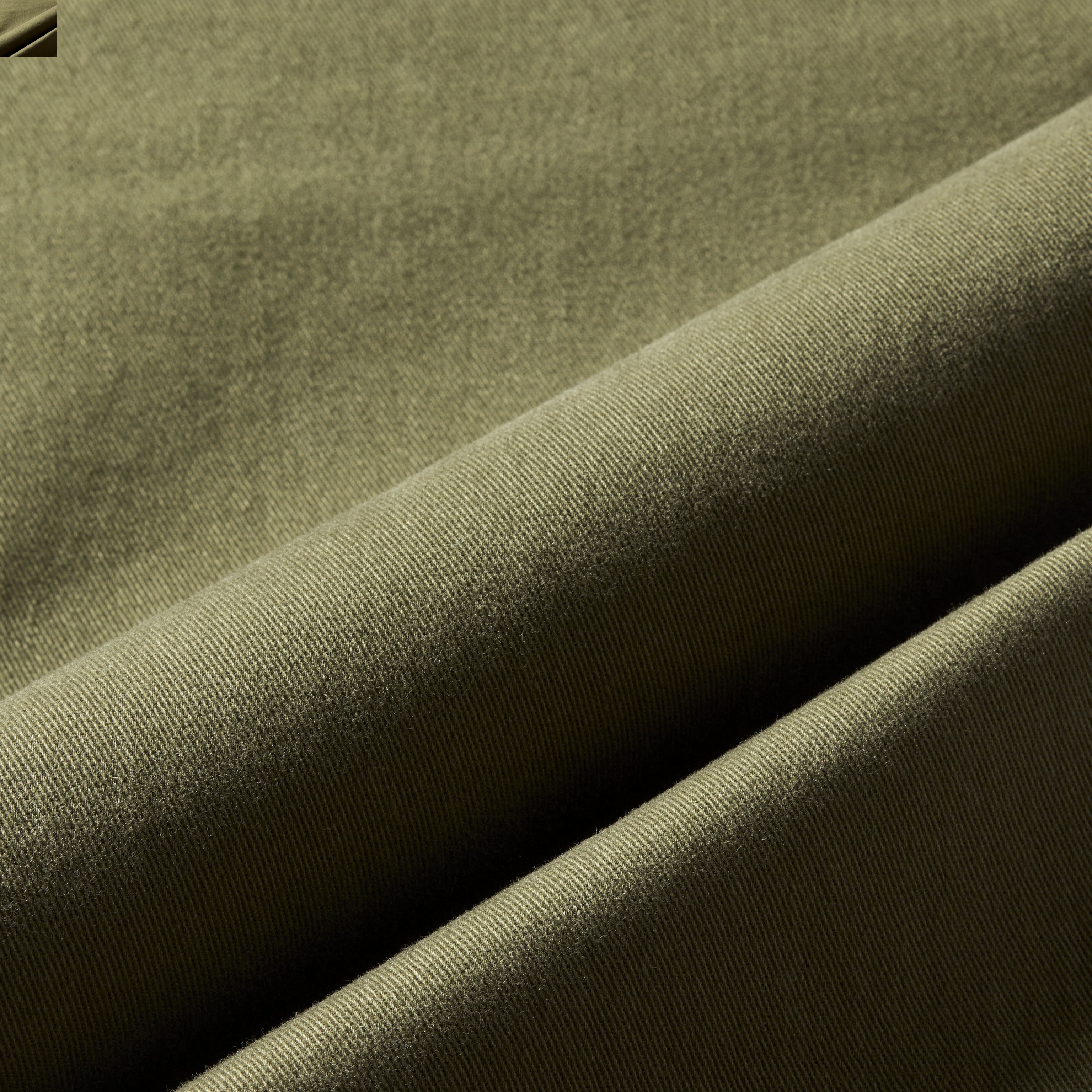 484 Slim-fit stretch chino pant