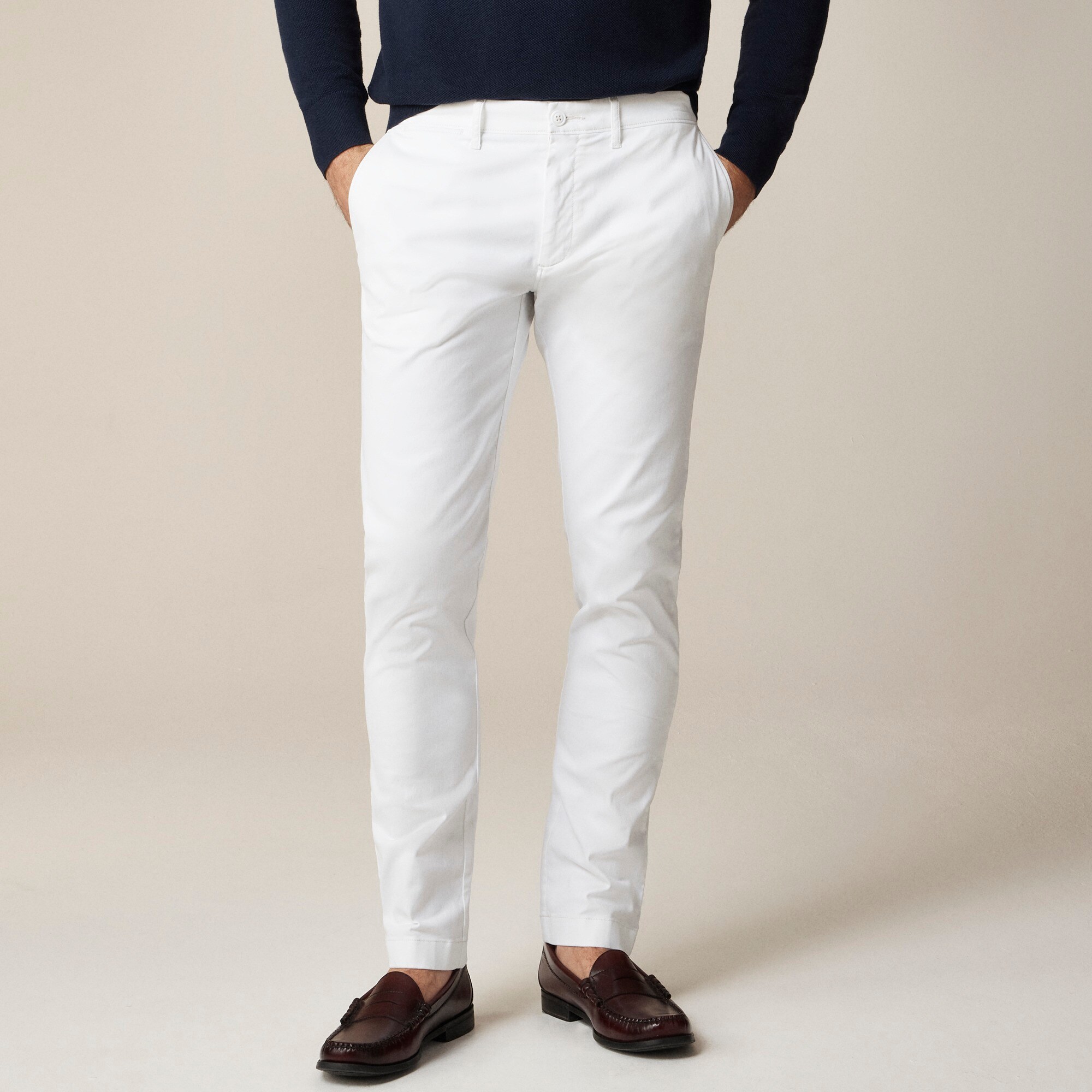  484 Slim-fit stretch chino pant