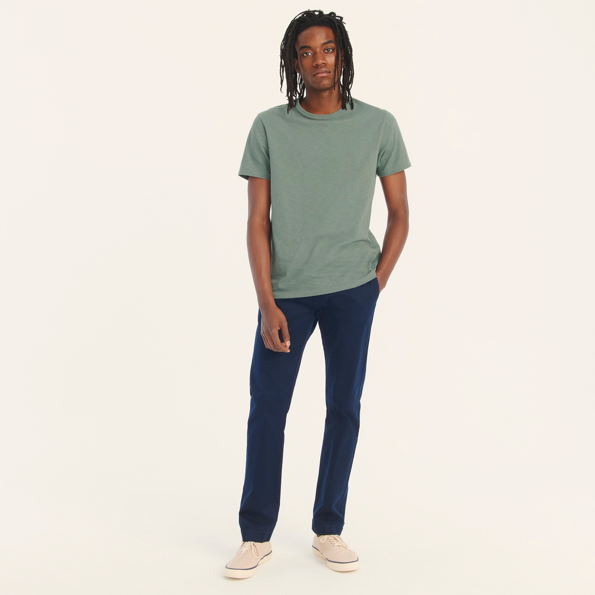 770&trade; Straight-fit stretch chino pant
