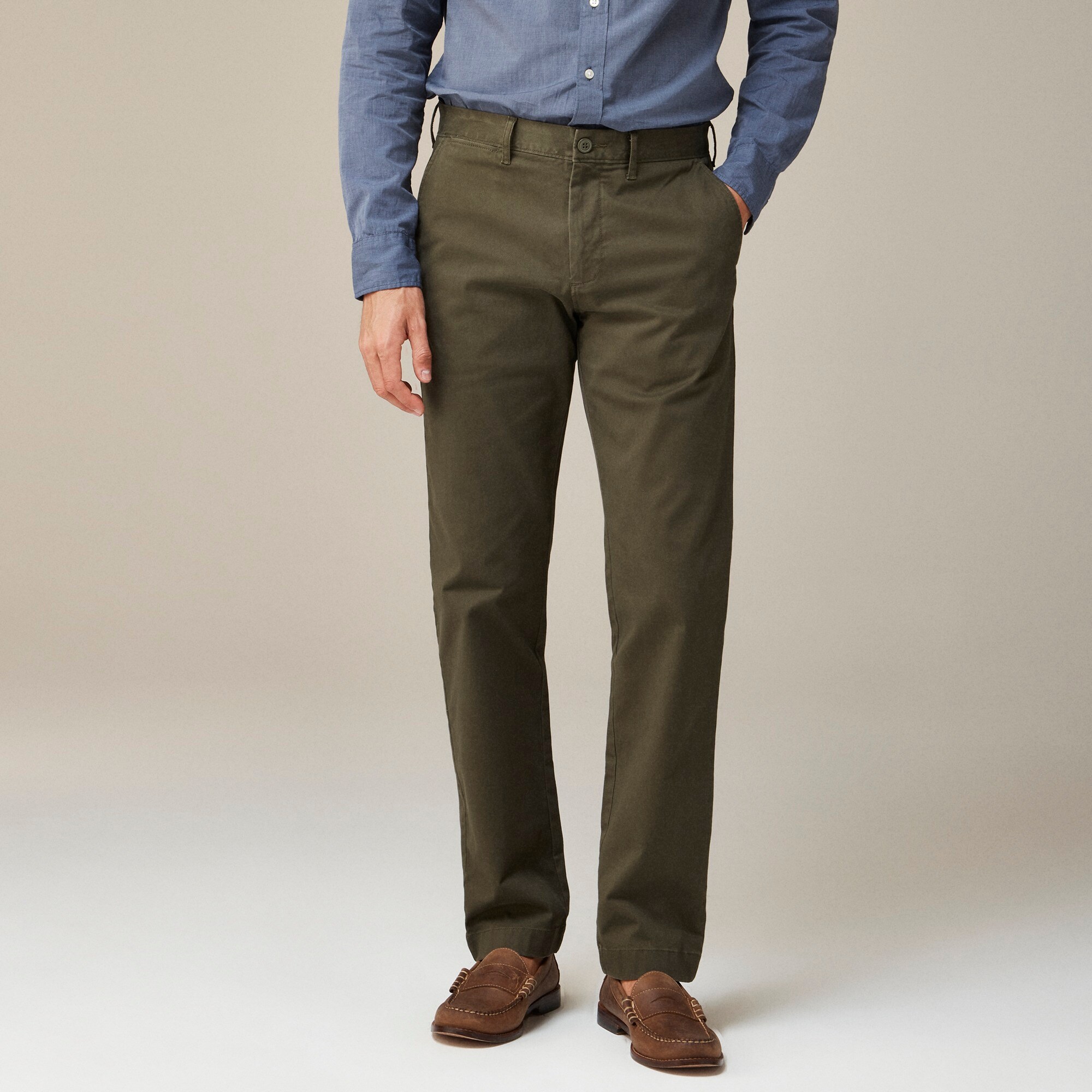  770&trade; Straight-fit stretch chino pant