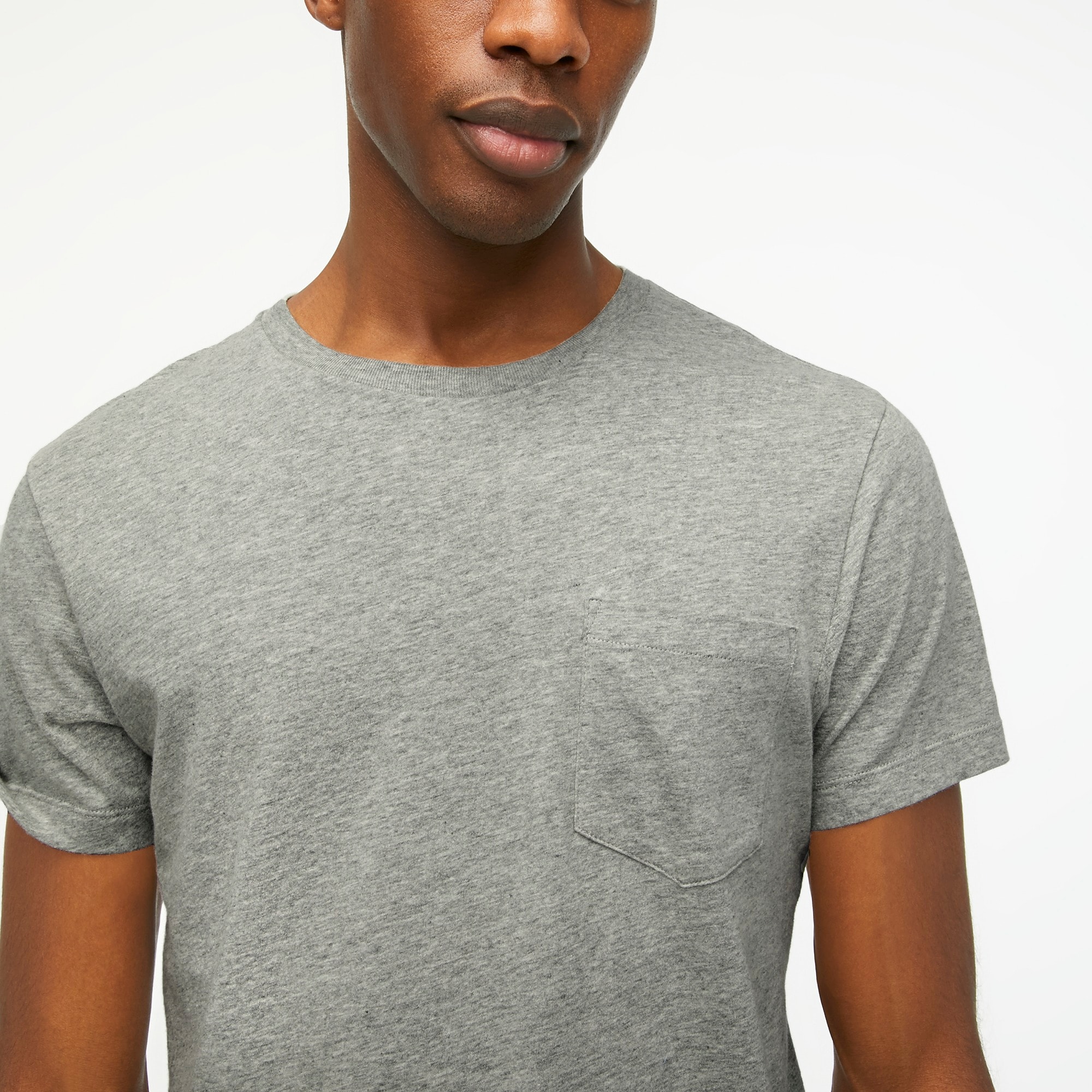 Cotton washed jersey pocket tee