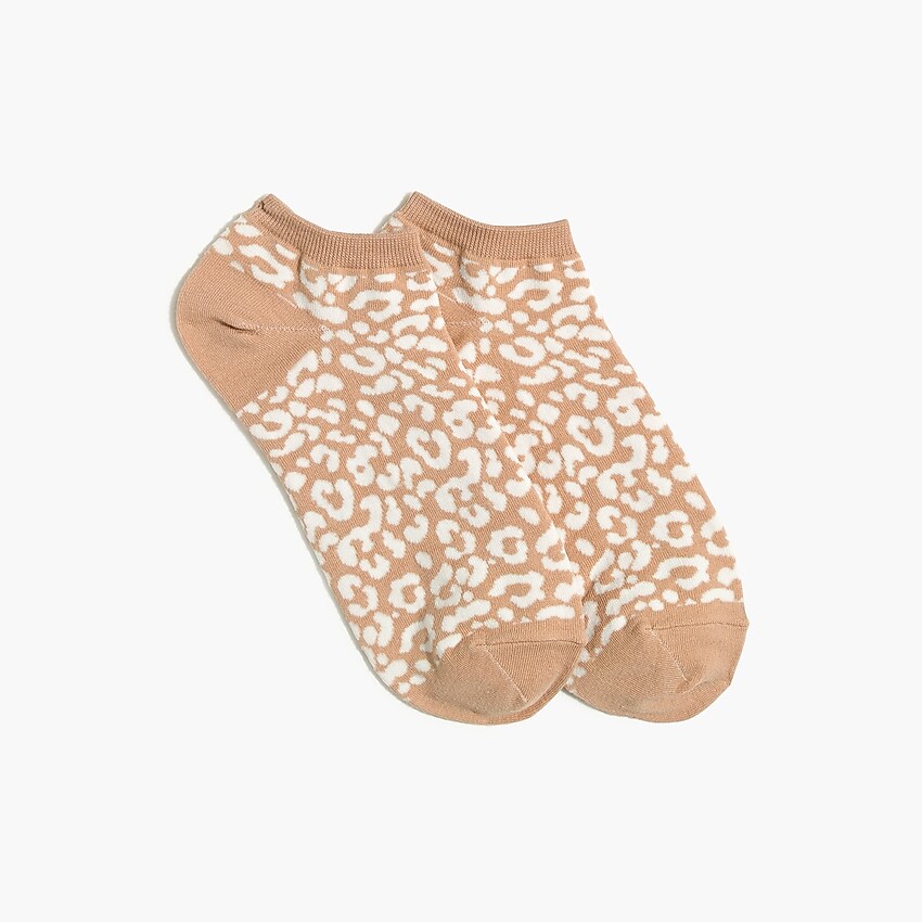factory: two-tone leopard ankle socks for women, right side, view zoomed