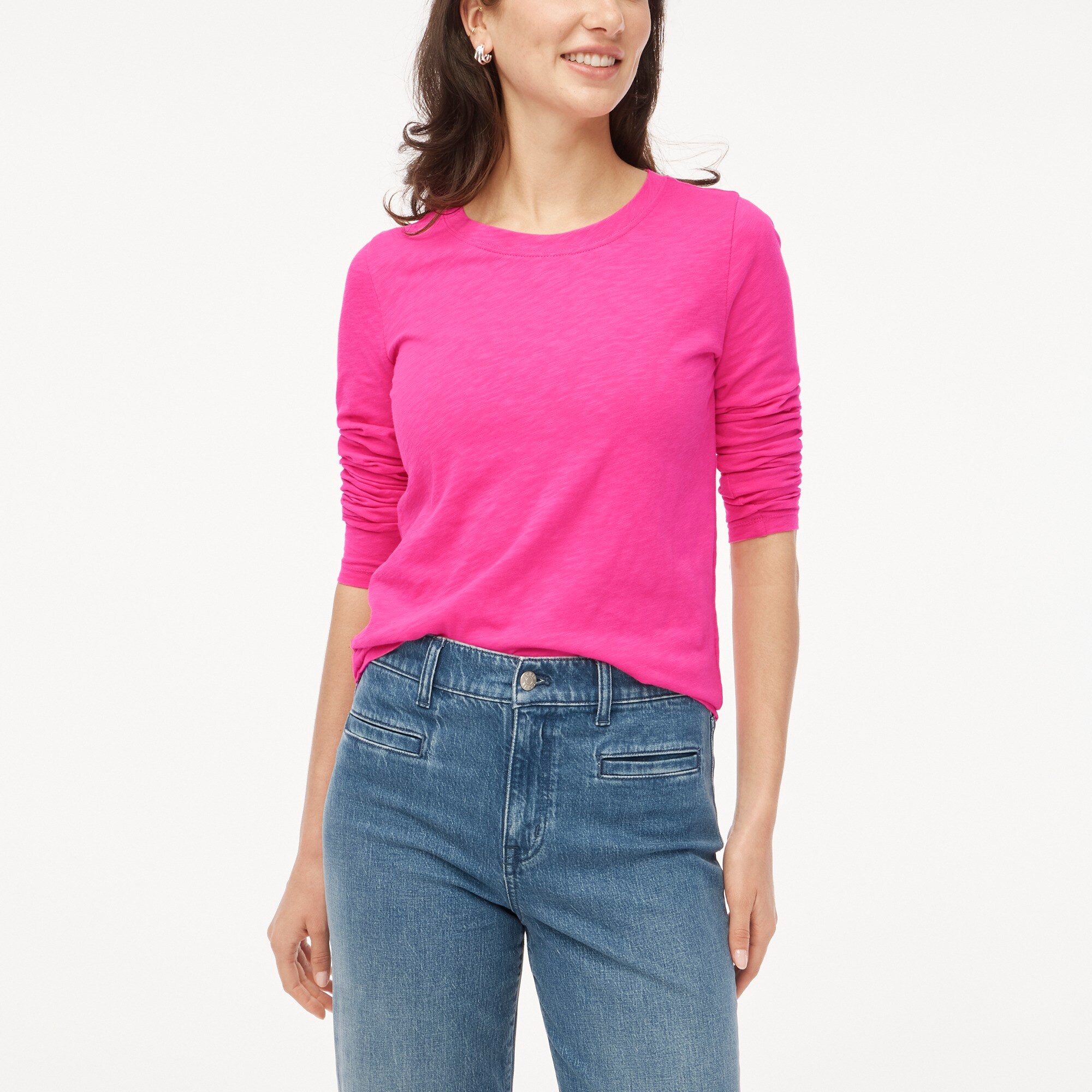  Long-sleeve crewneck girlfriend tee