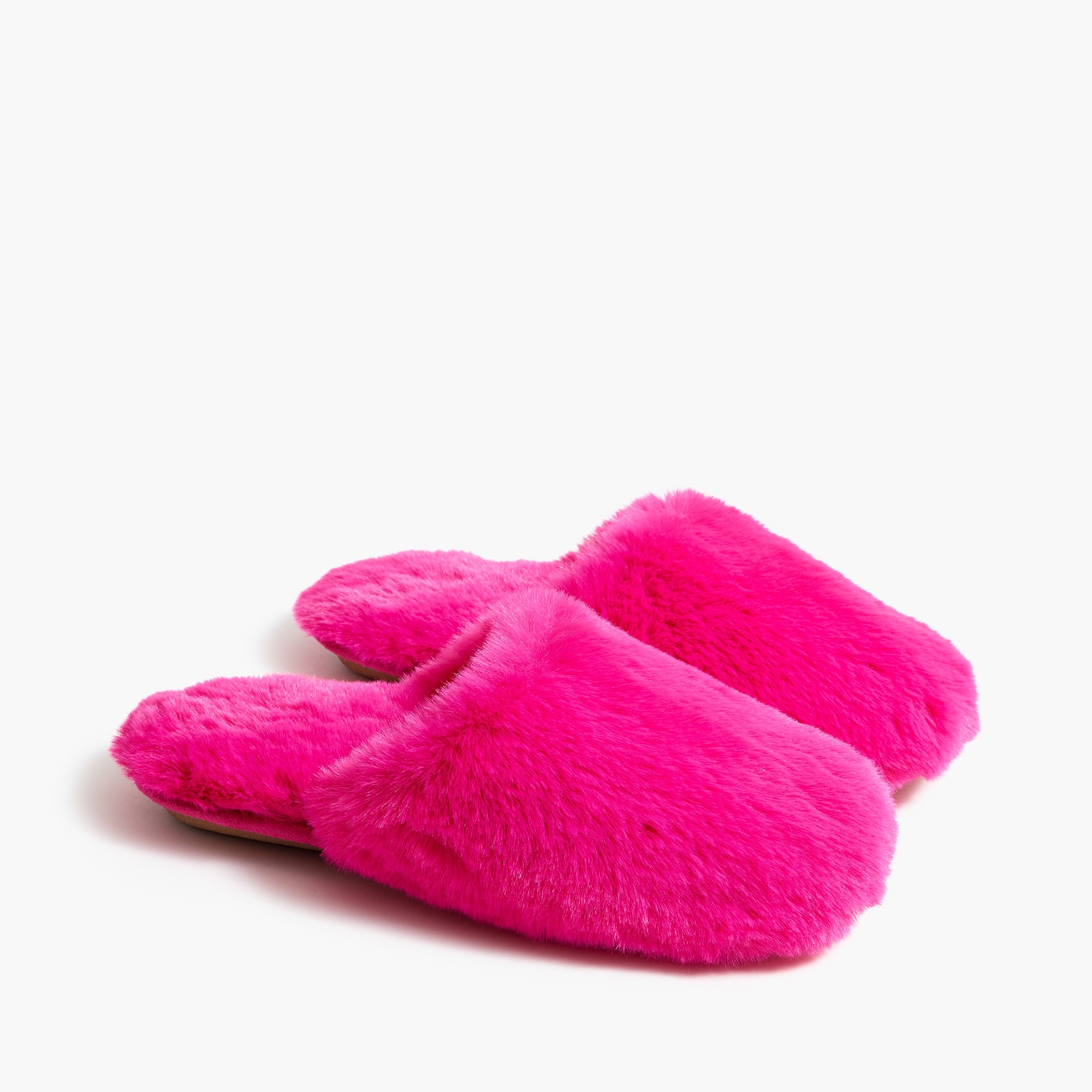 Fuzzy scuff slippers