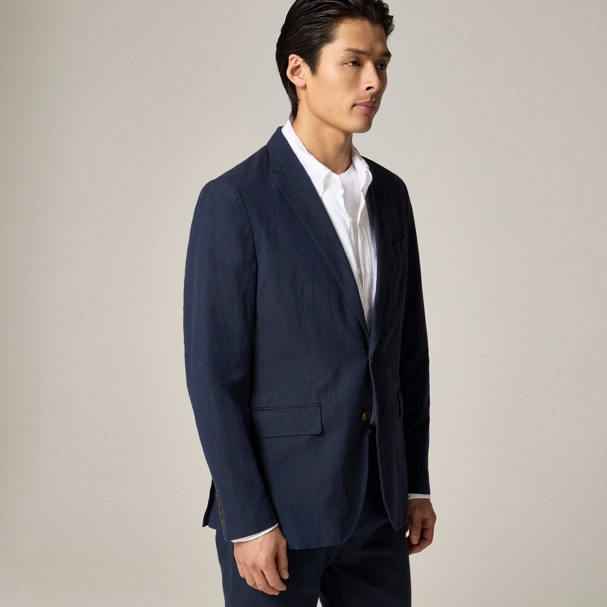 Ludlow Slim-fit unstructured suit jacket in Irish cotton-linen blend