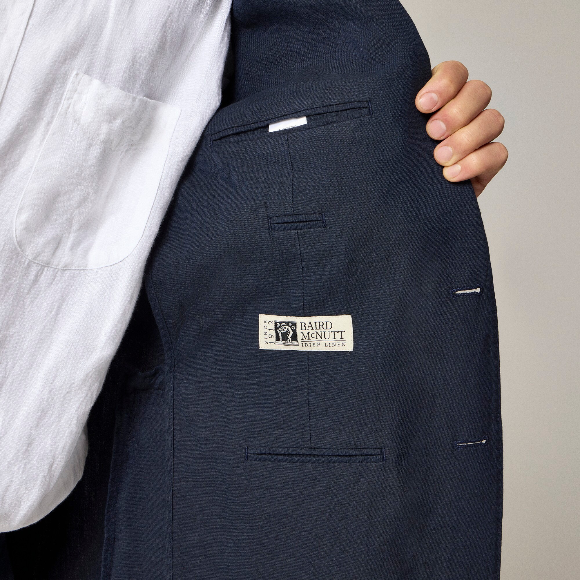 Ludlow Slim-fit unstructured suit jacket in Irish cotton-linen blend