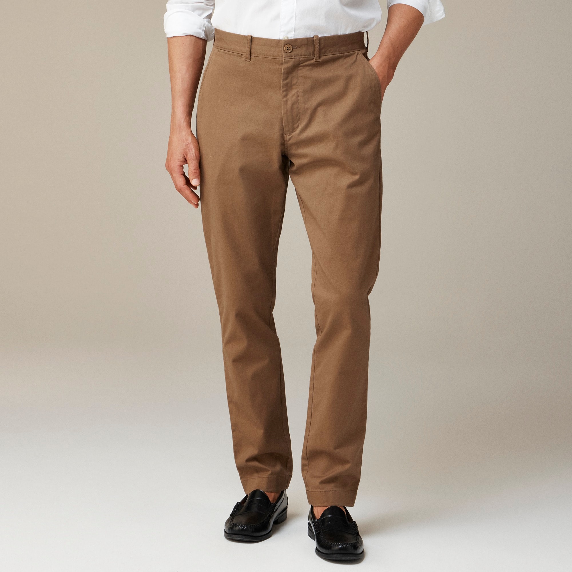 1040 Athletic Tapered-fit stretch chino pant