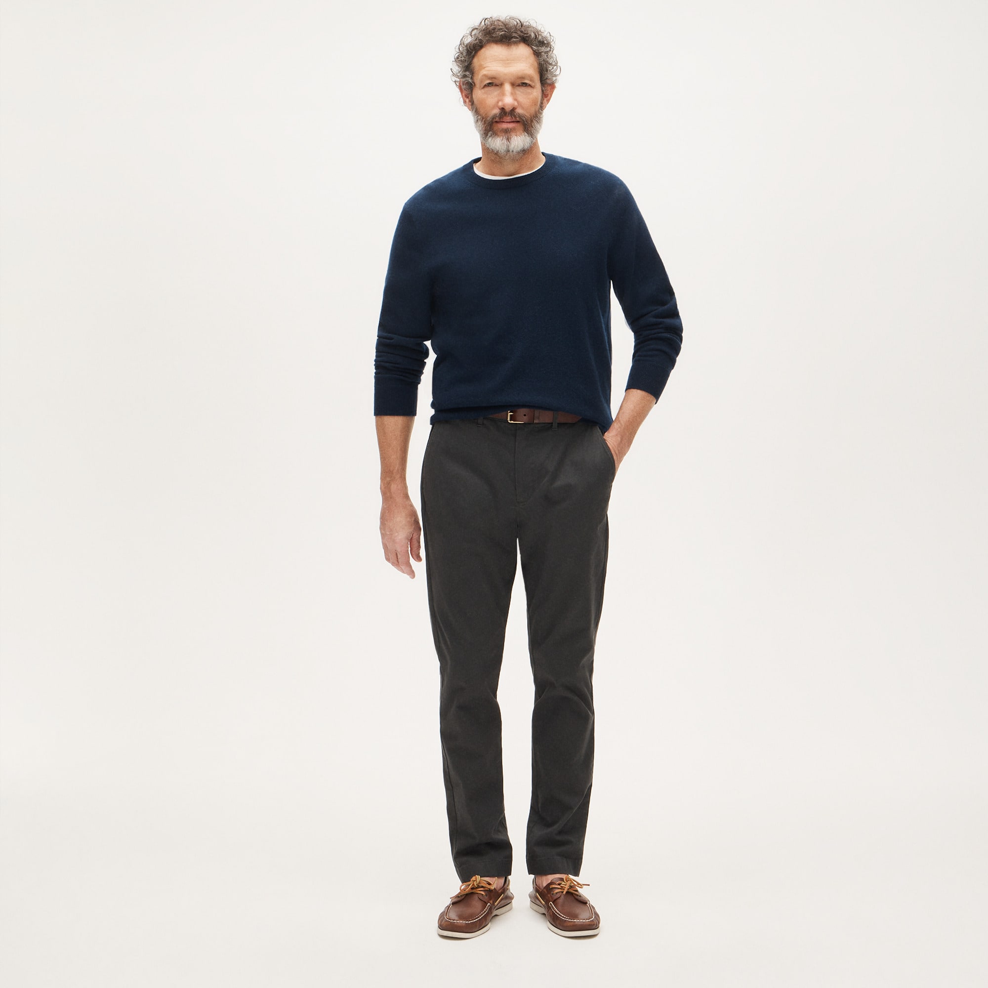 1040 Athletic Tapered-fit stretch chino pant