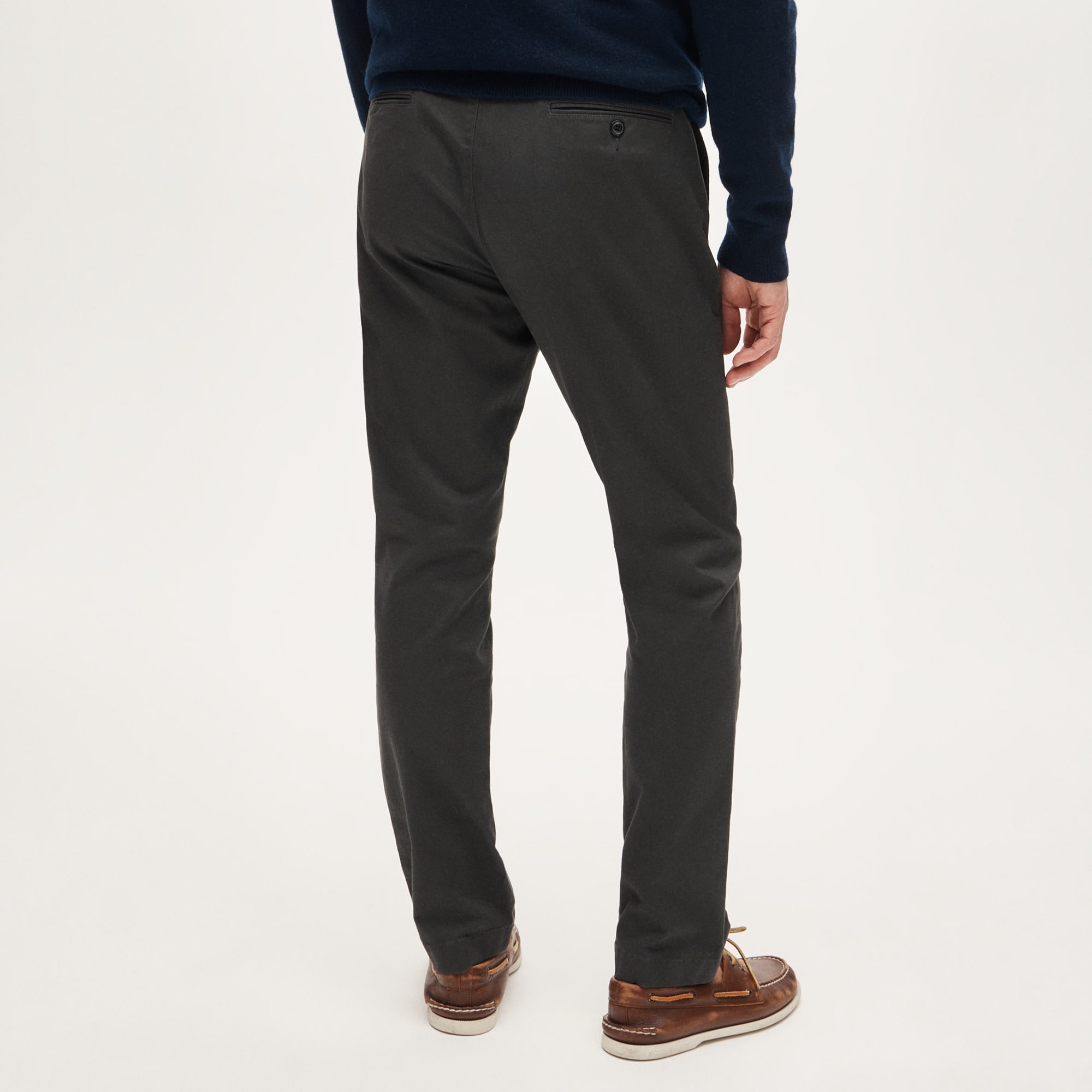 1040 Athletic Tapered-fit stretch chino pant