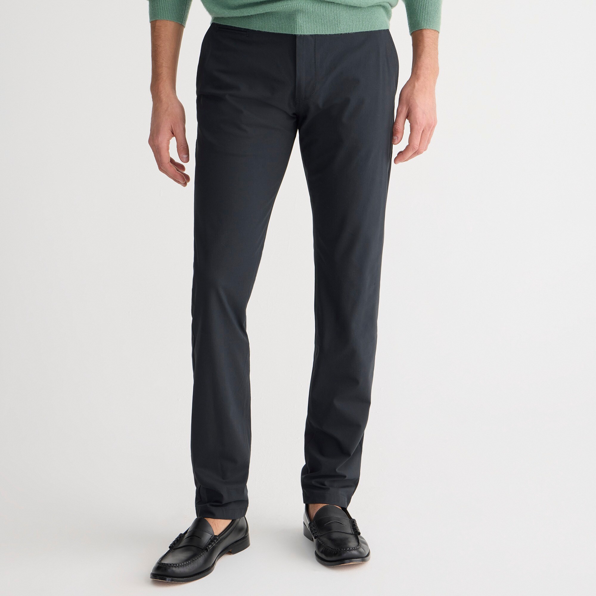 484 Slim-fit tech pant