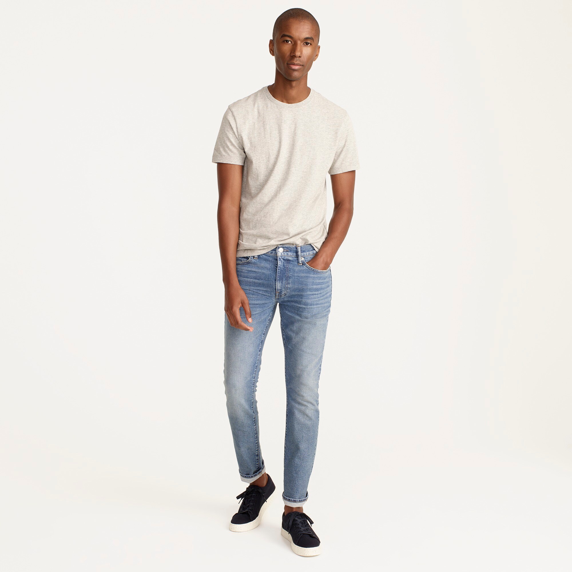 mens 250 Skinny-fit stretch jean in three-year wash