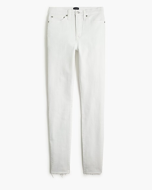  Petite 10" high-rise white skinny jean in signature stretch