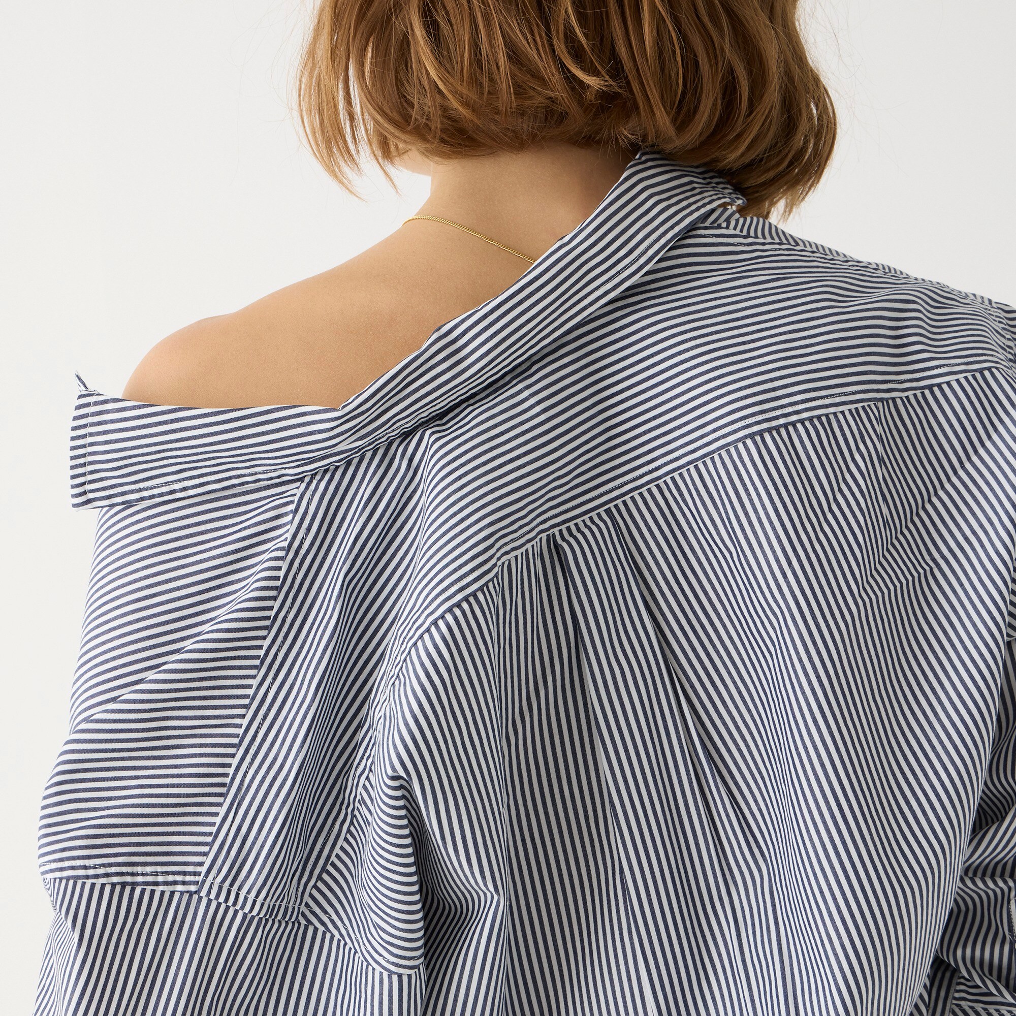Tall relaxed-fit crisp cotton poplin shirt in navy stripe