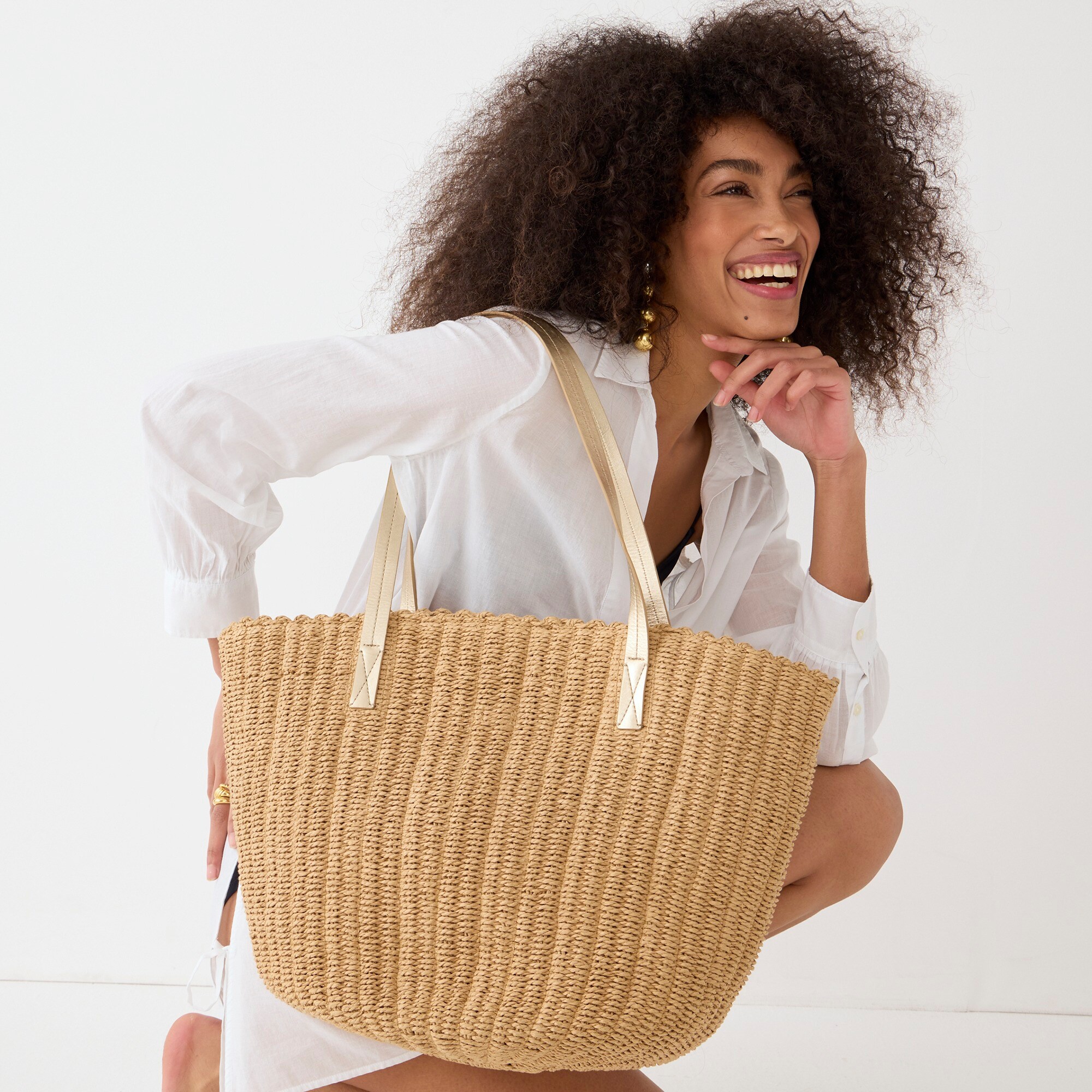 Woven straw market tote