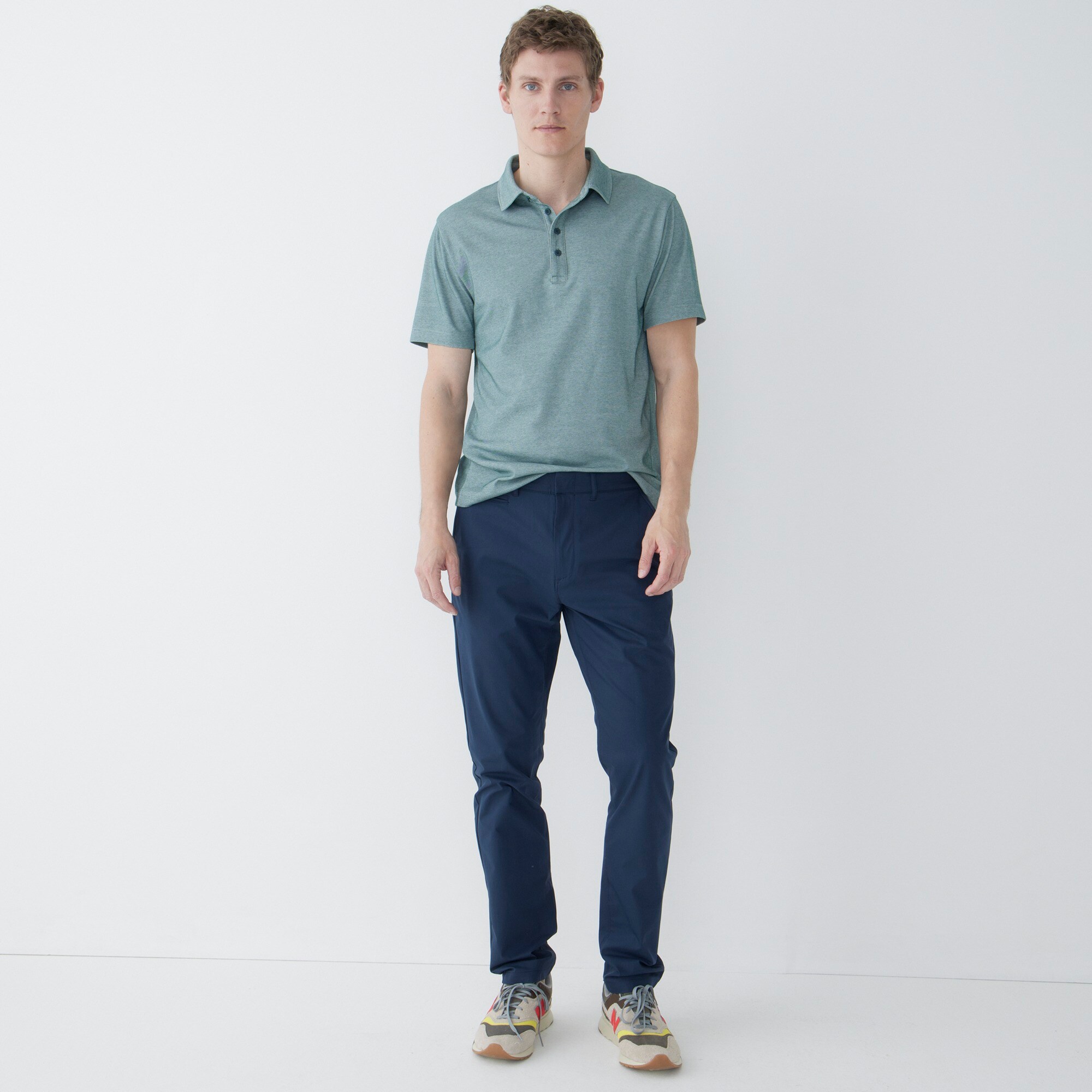 1040 Athletic tapered-fit tech pant